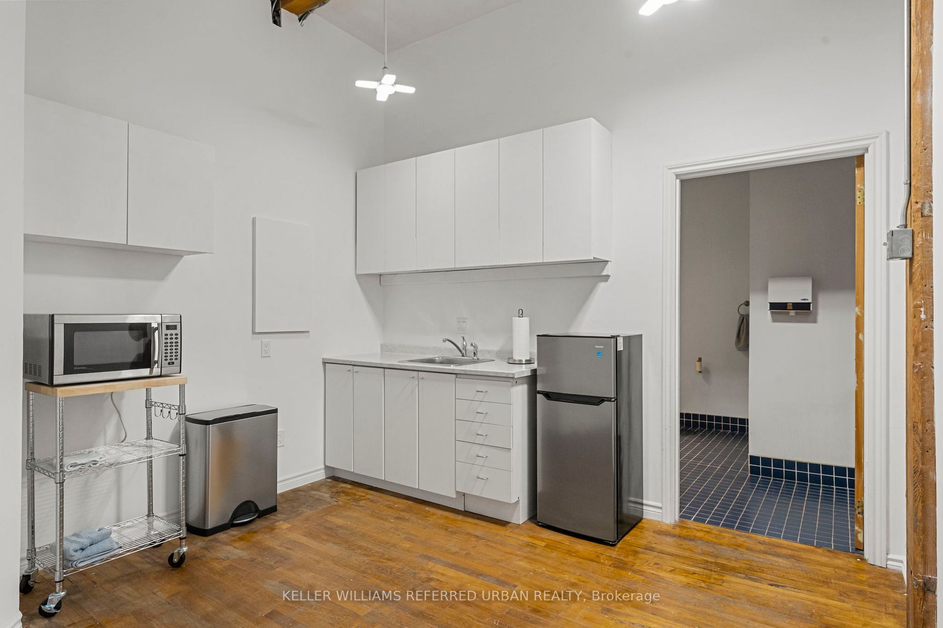 10 Morrow Ave, #102