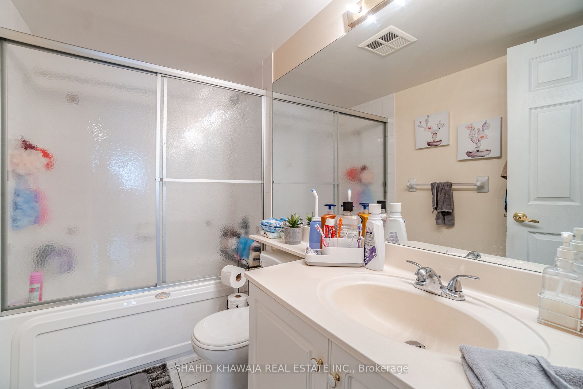 35 Kingsbridge Garden Circ, #1612