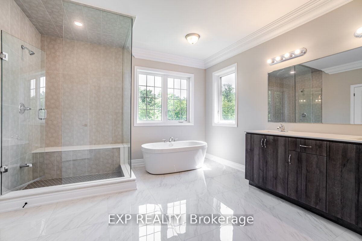 91 Clockwork Dr