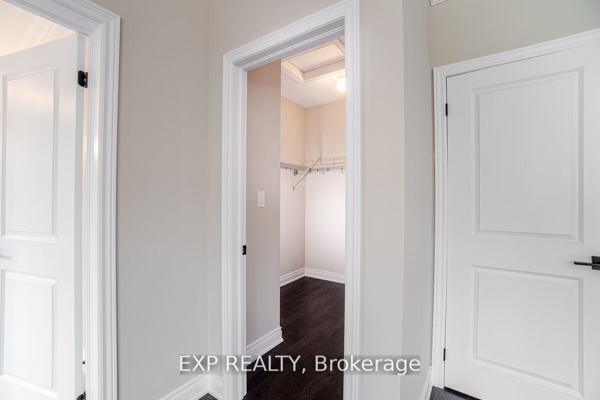 91 Clockwork Dr