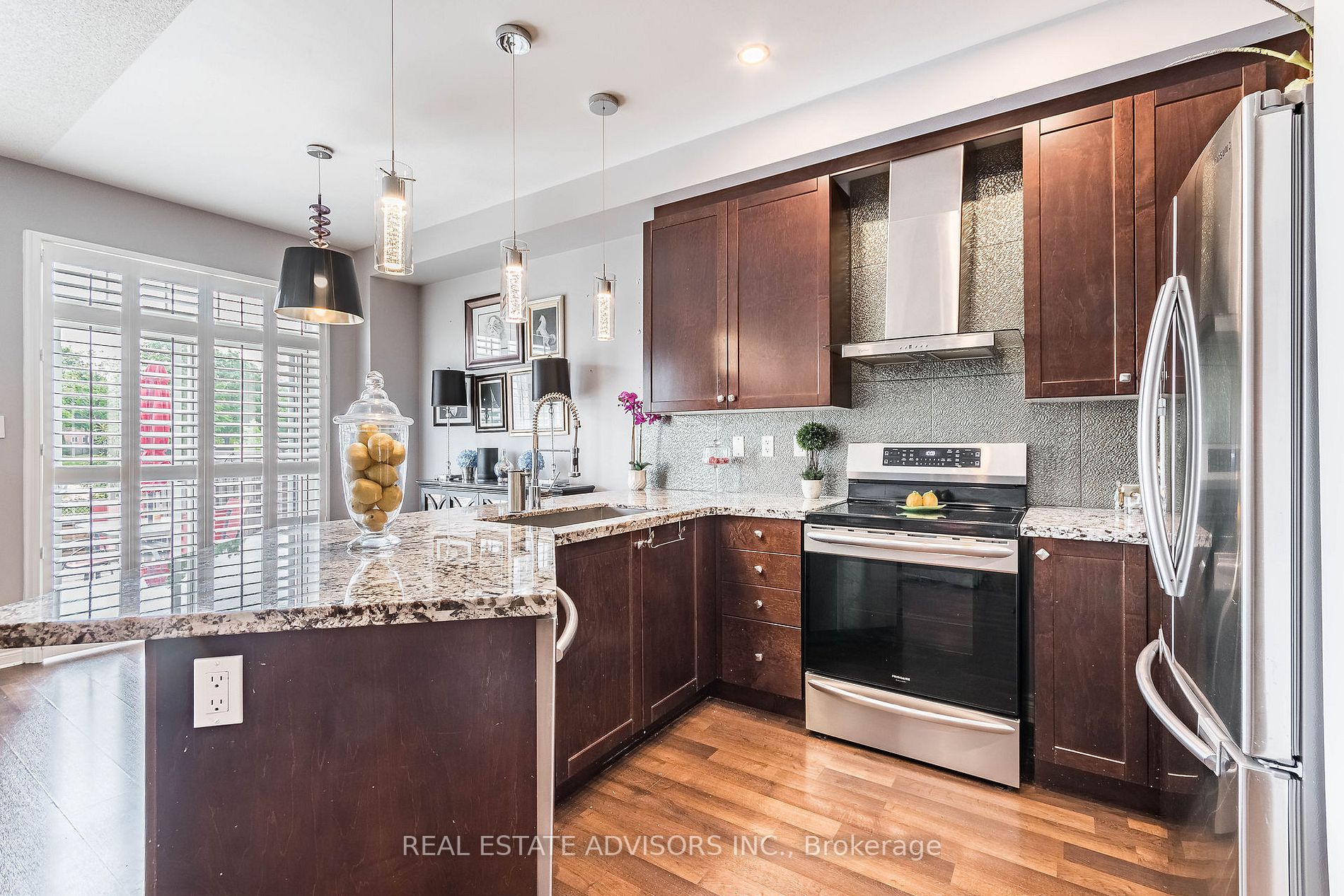 5364 Bellaggio Cres