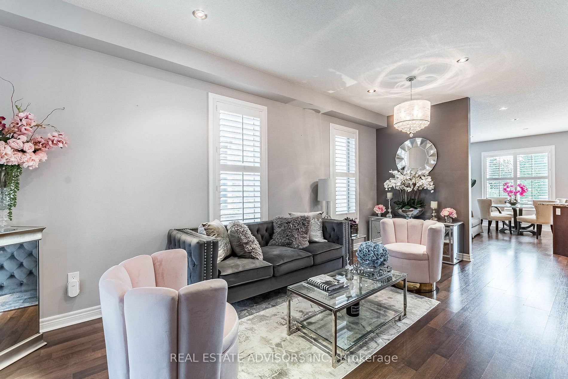 5364 Bellaggio Cres