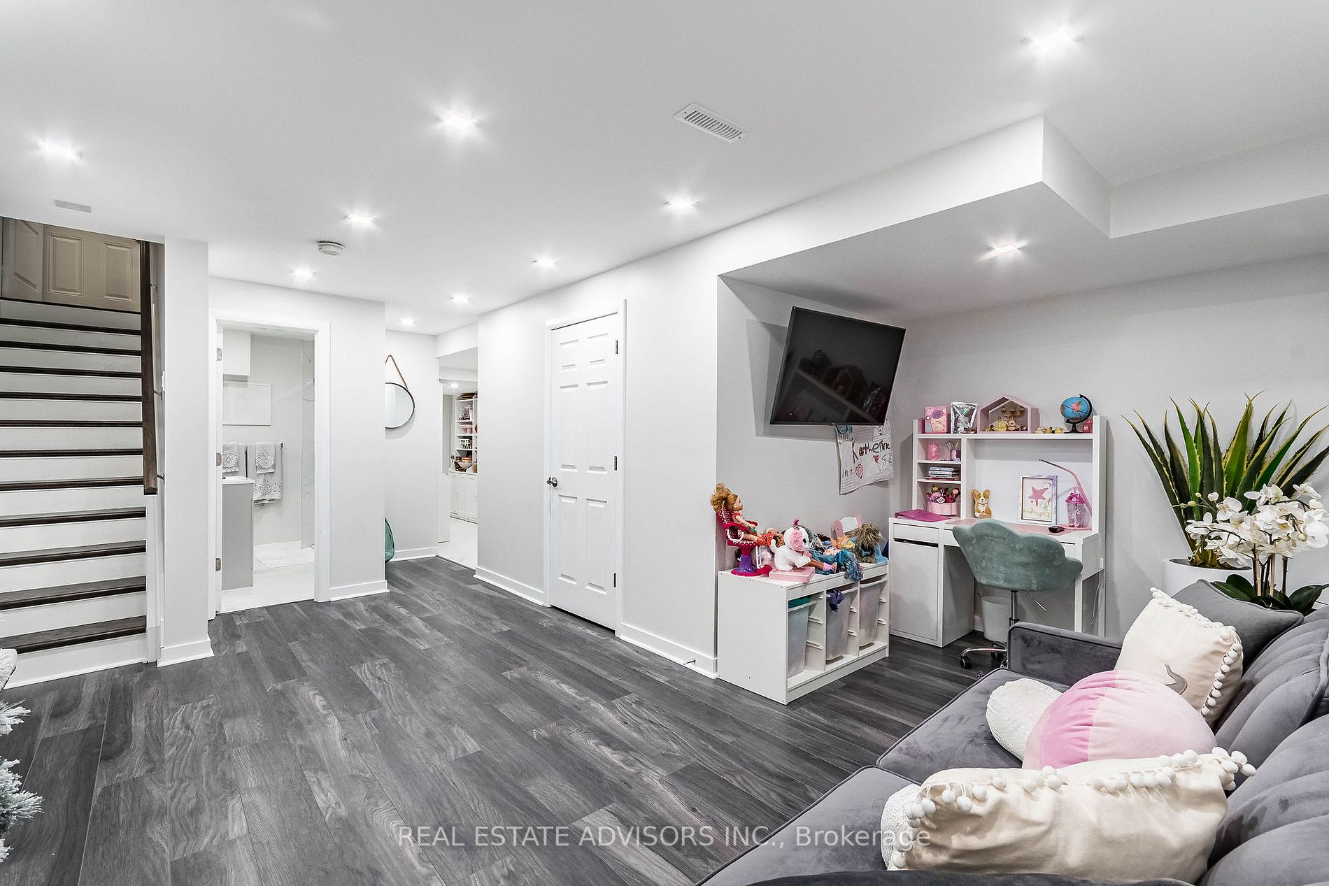 5364 Bellaggio Cres