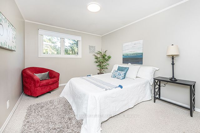 163 Birchlawn Rd