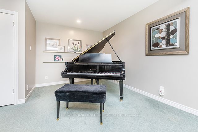 163 Birchlawn Rd