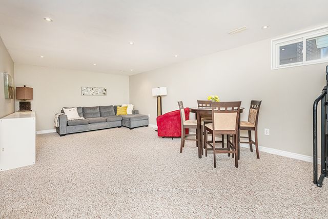 163 Birchlawn Rd