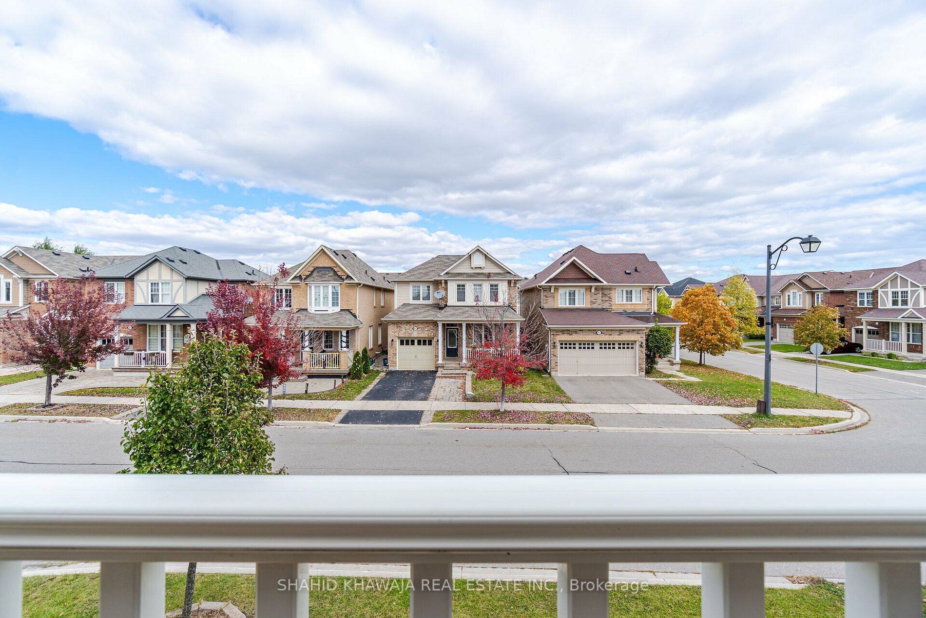 201 Woodley Cres