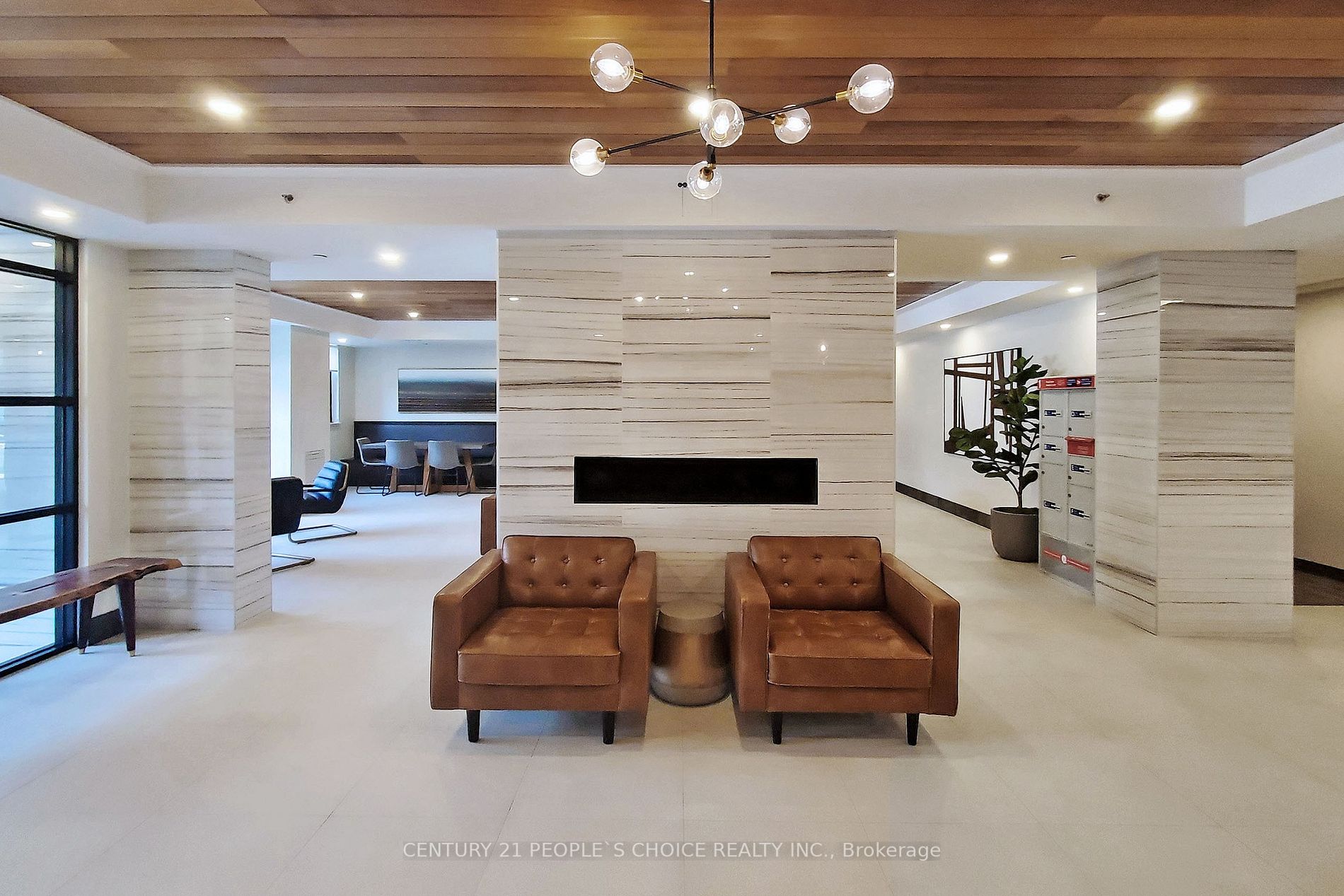 320 Plains Rd E, #314