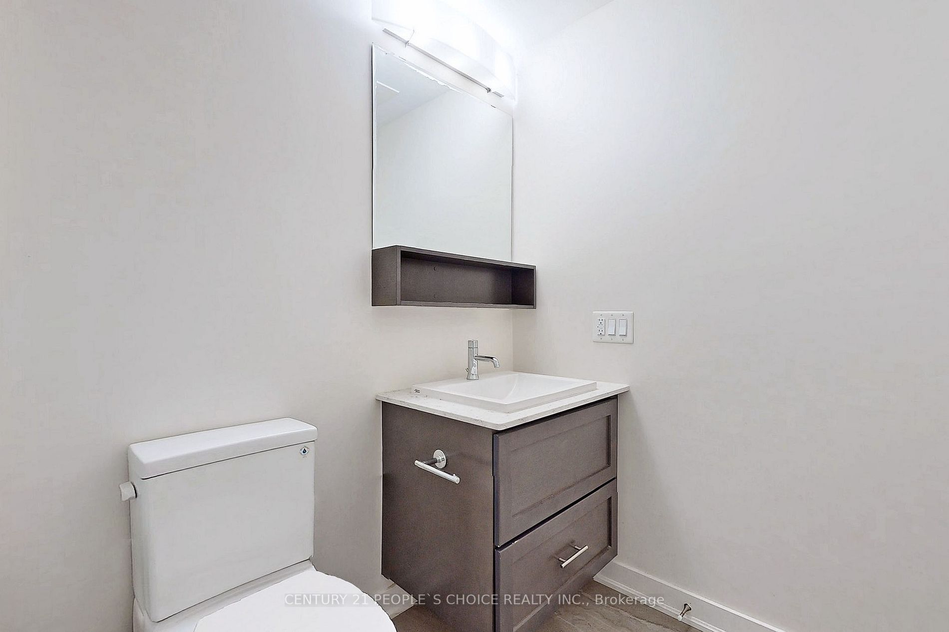 320 Plains Rd E, #314
