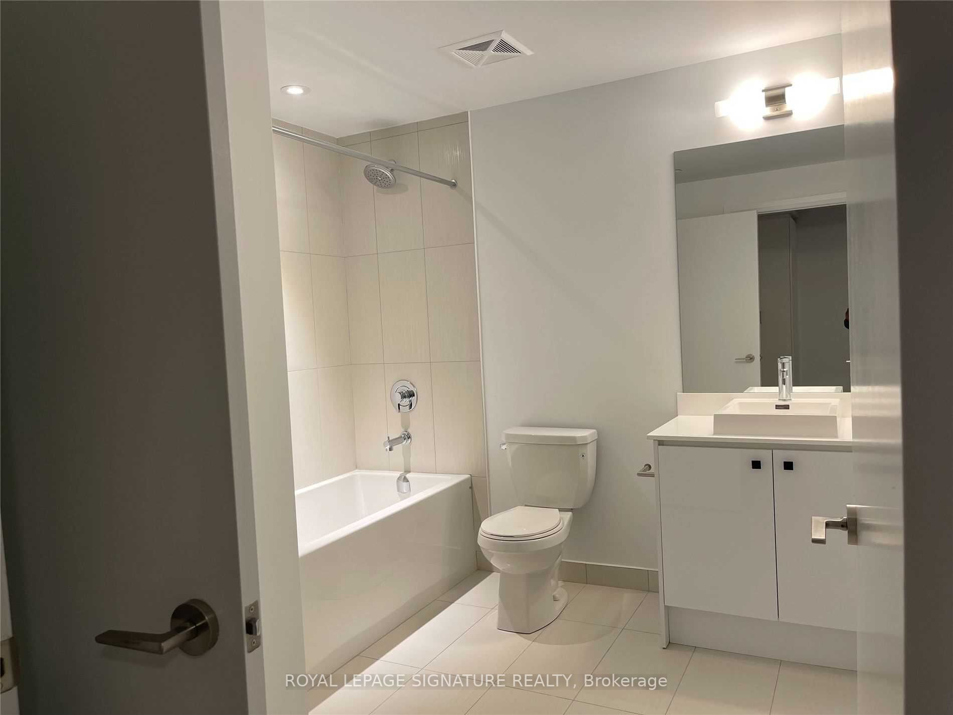 251 Manitoba St, #1703