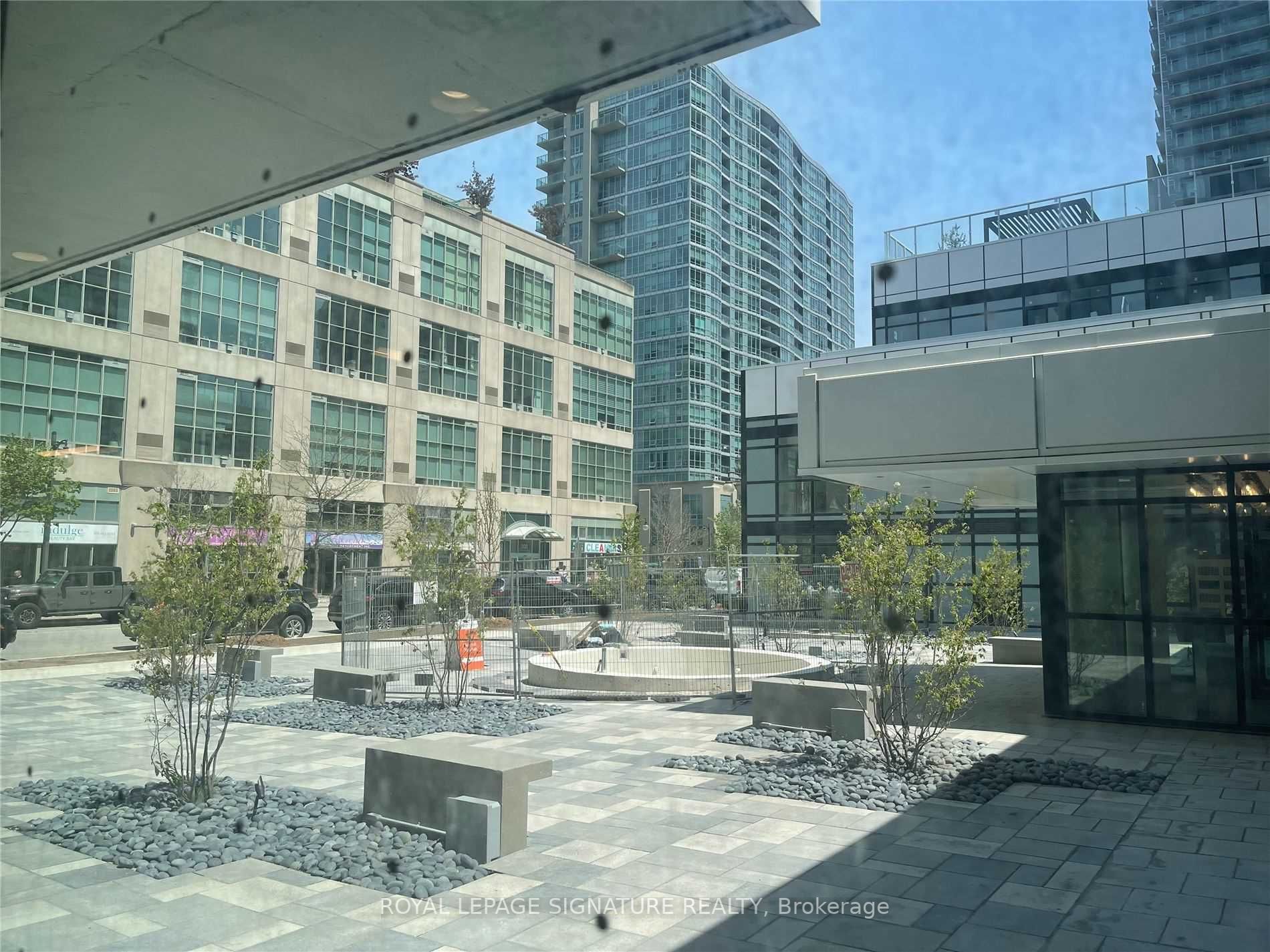251 Manitoba St, #1703