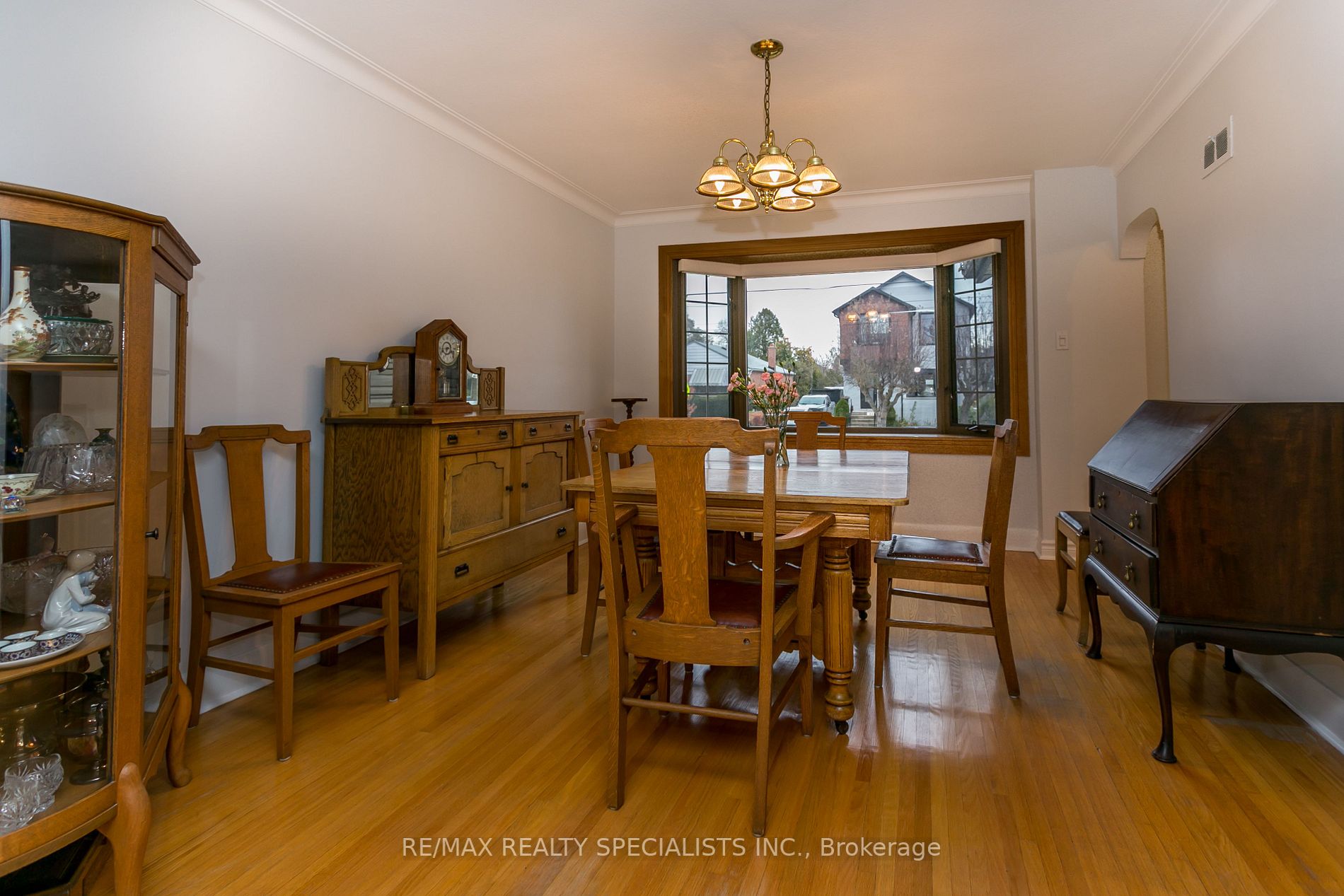 244 Sheldon Ave