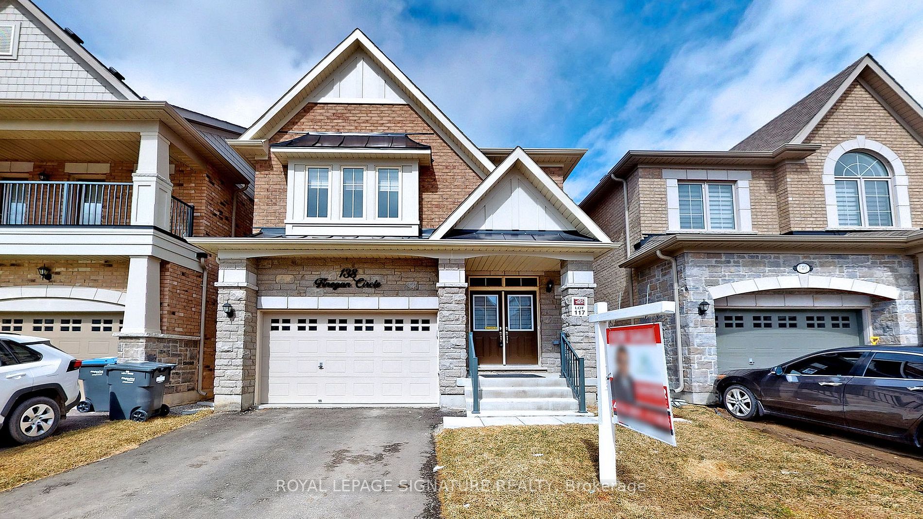 138 Finegan Circ, #Upper
