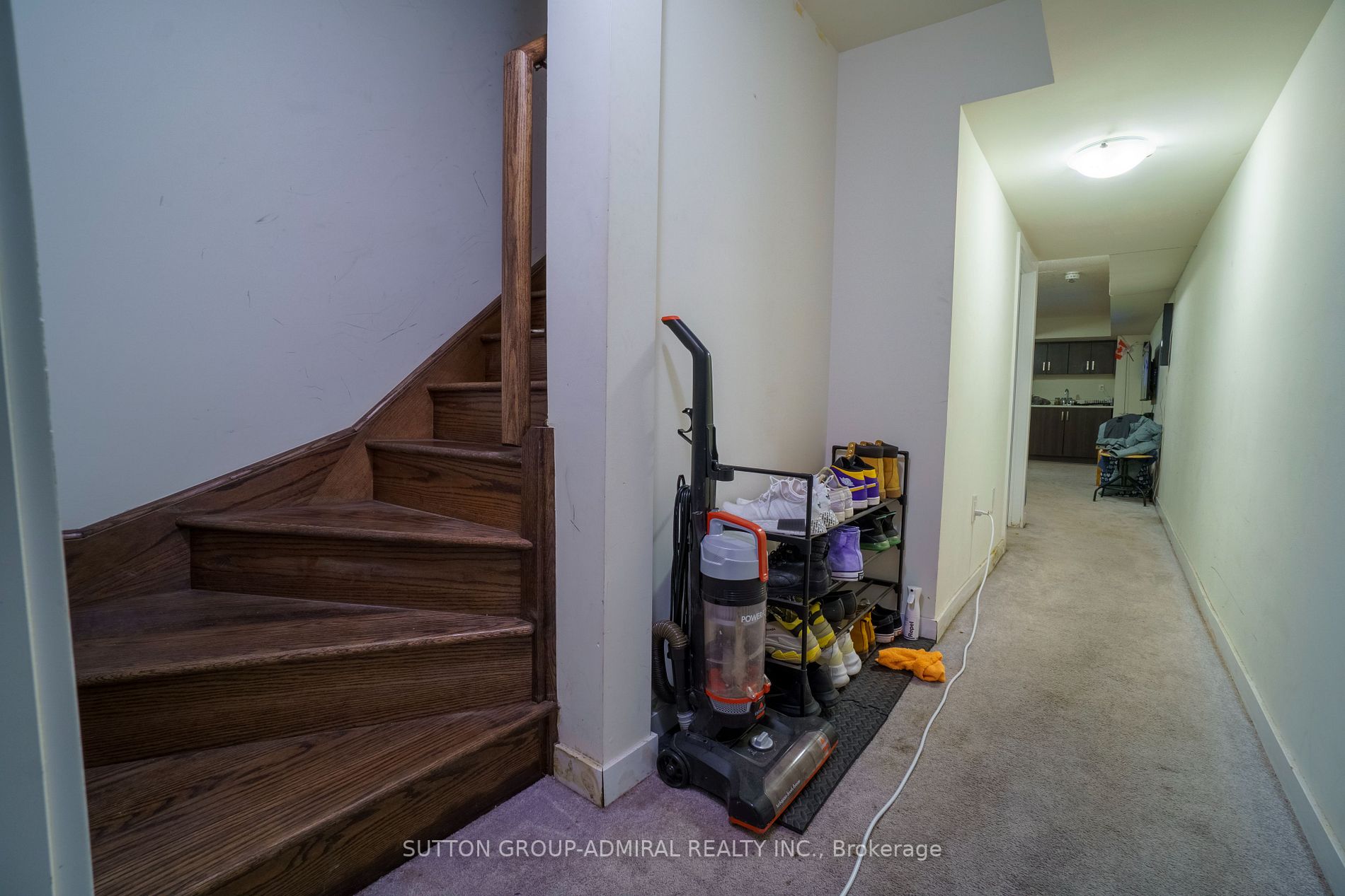 36 Hoover Rd