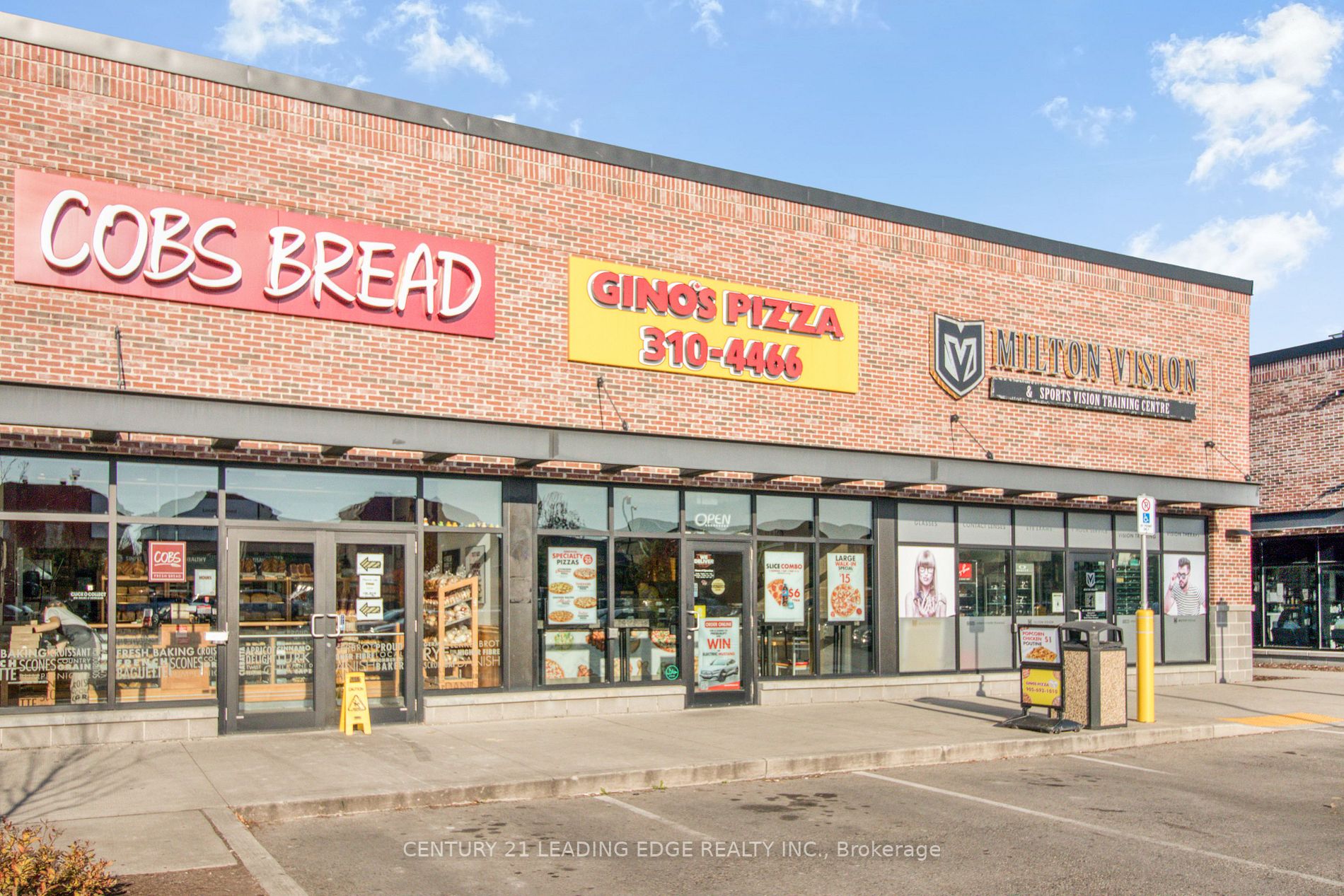 608 Santa Maria Blvd, #3