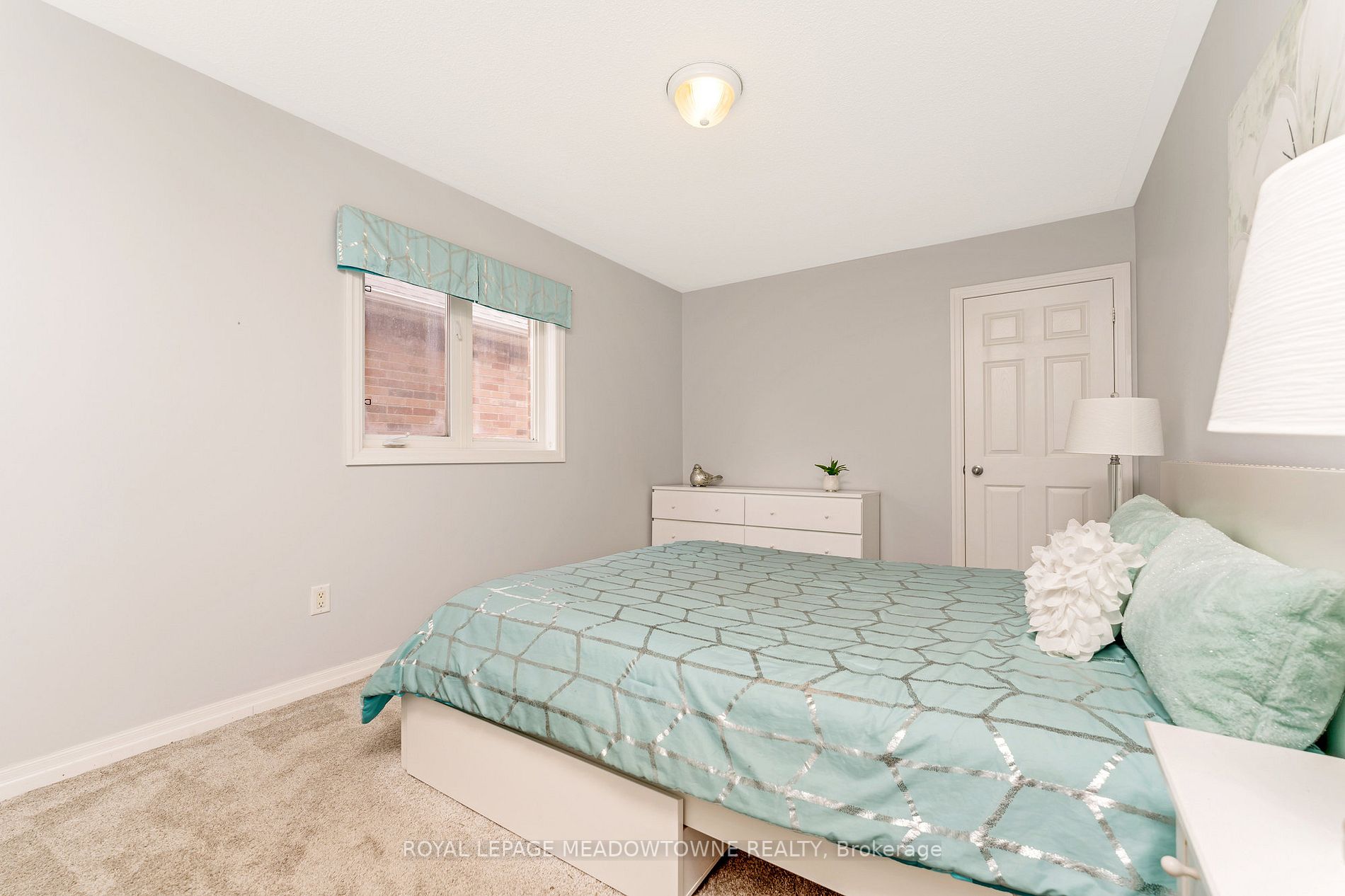 14328 Danby Rd