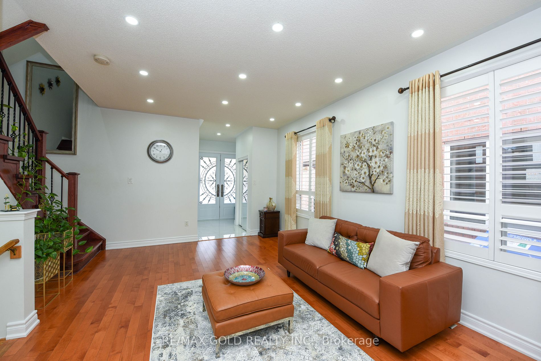 1360 Weir Chse