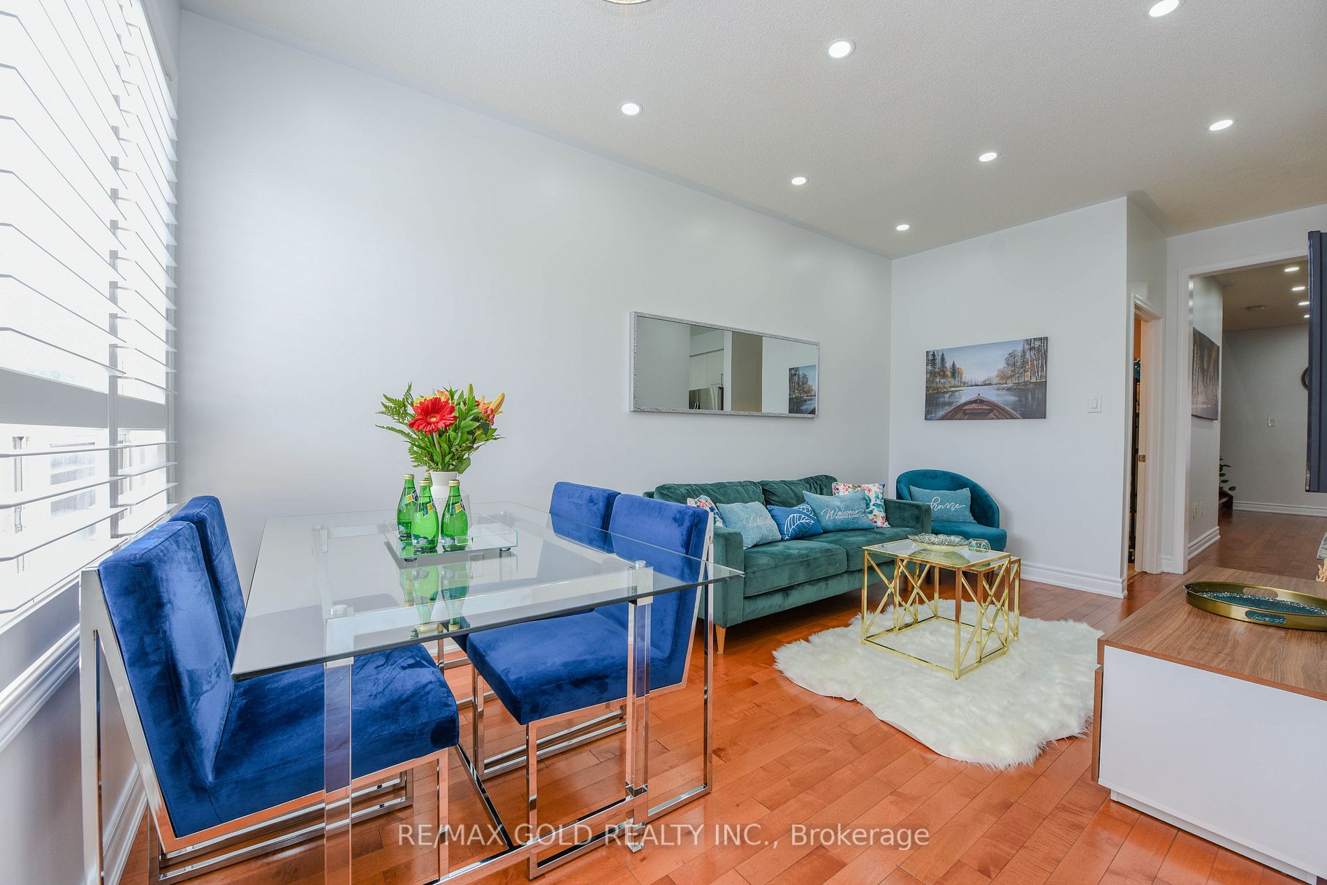 1360 Weir Chse