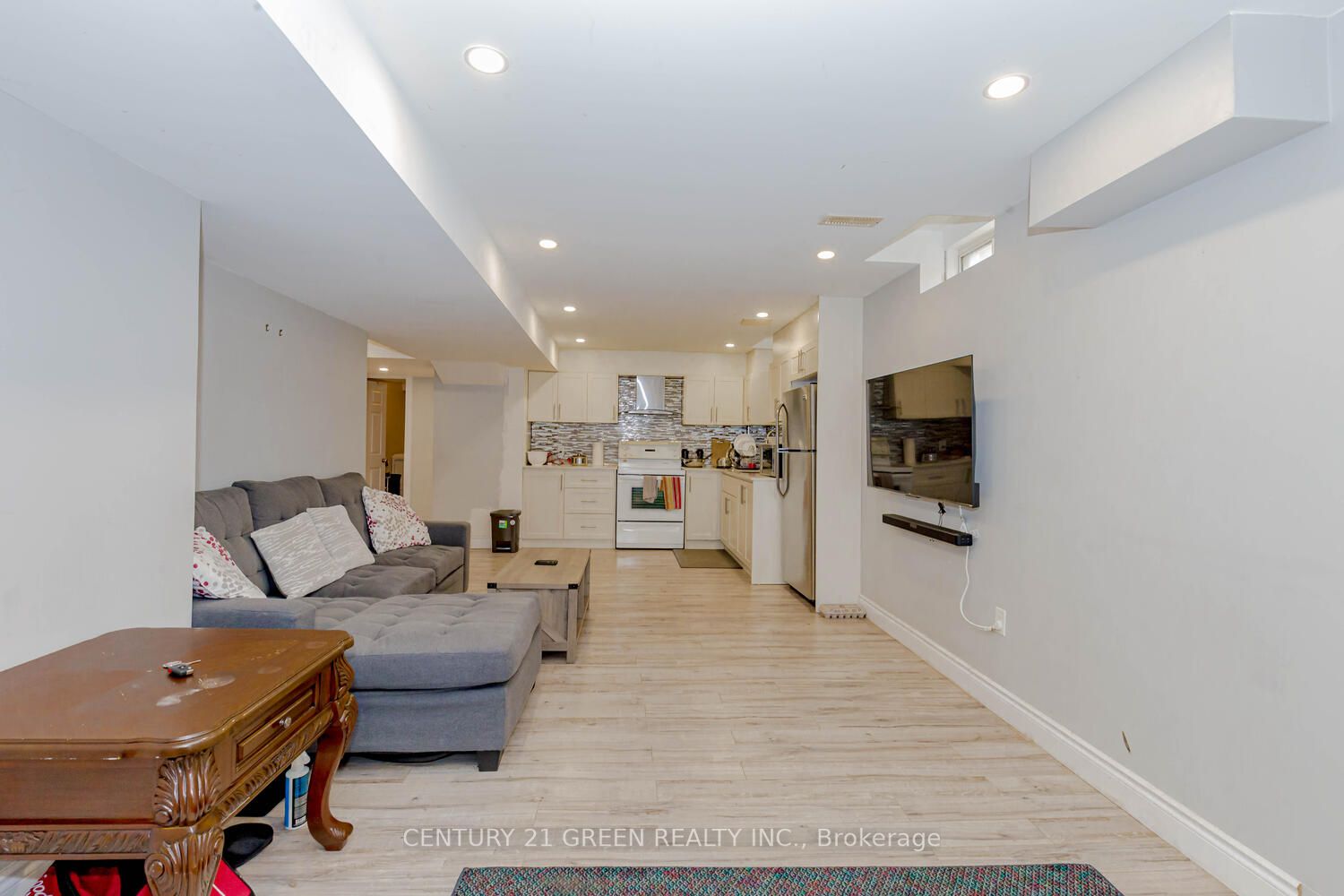 146 Lloyd Sanderson Dr