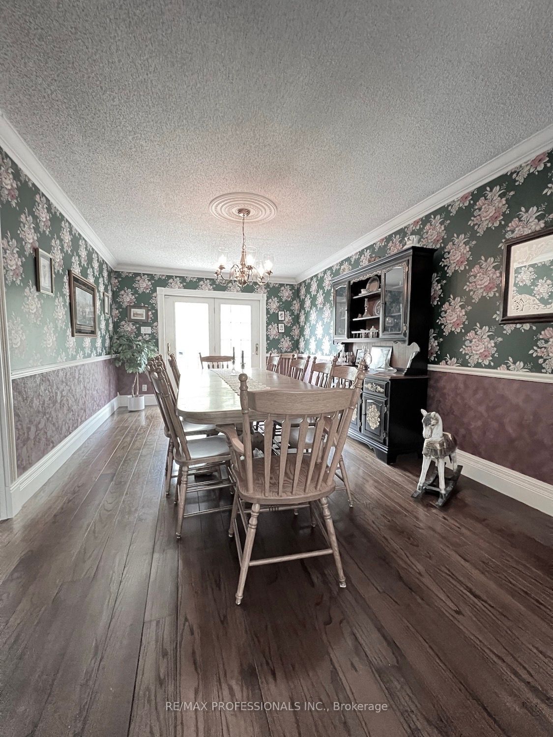 20 Noble Crt