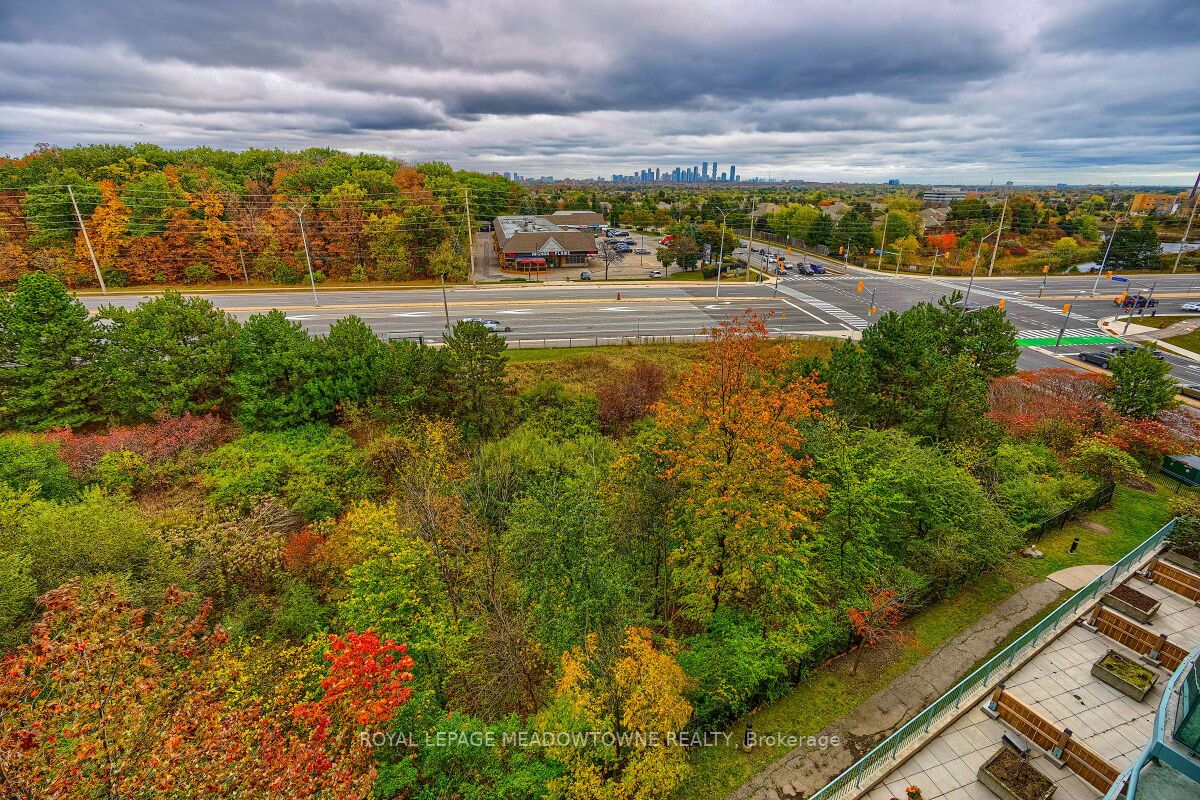 2545 Erin Centre Blvd, #711