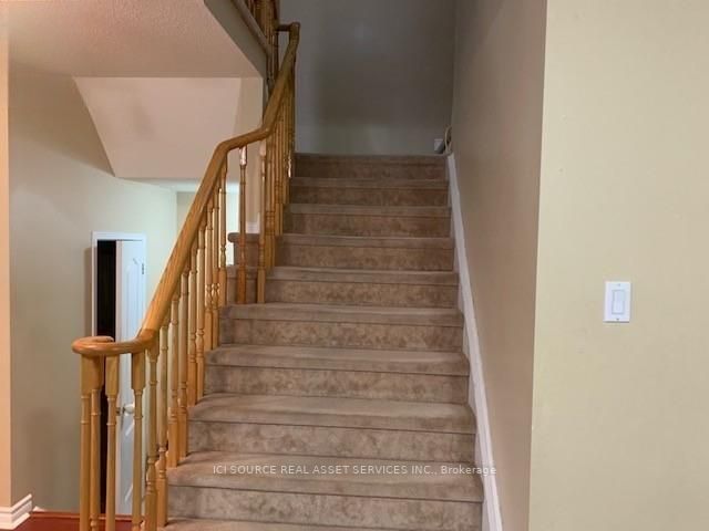 43 Allangrove Dr