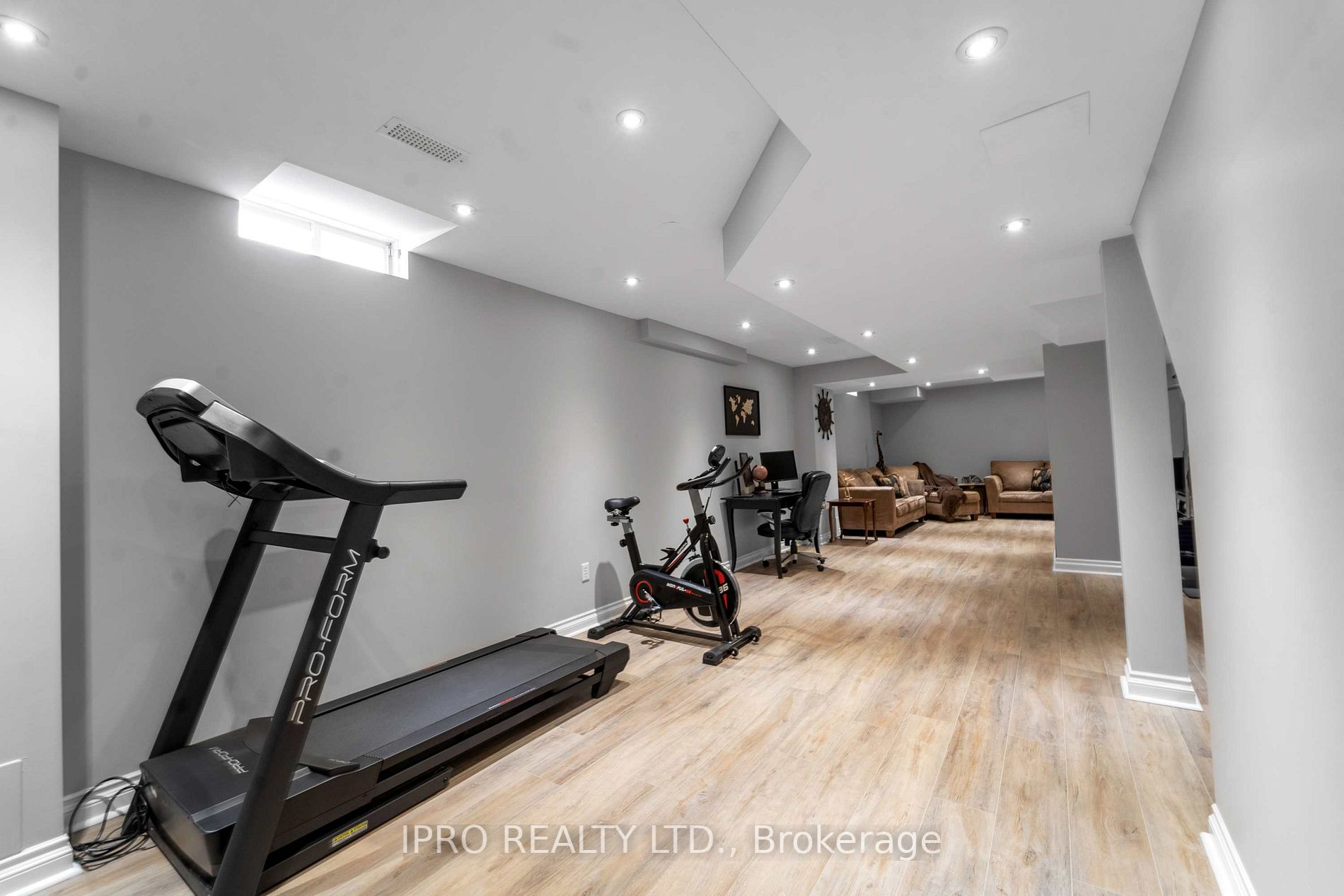 20 Sawston Circ