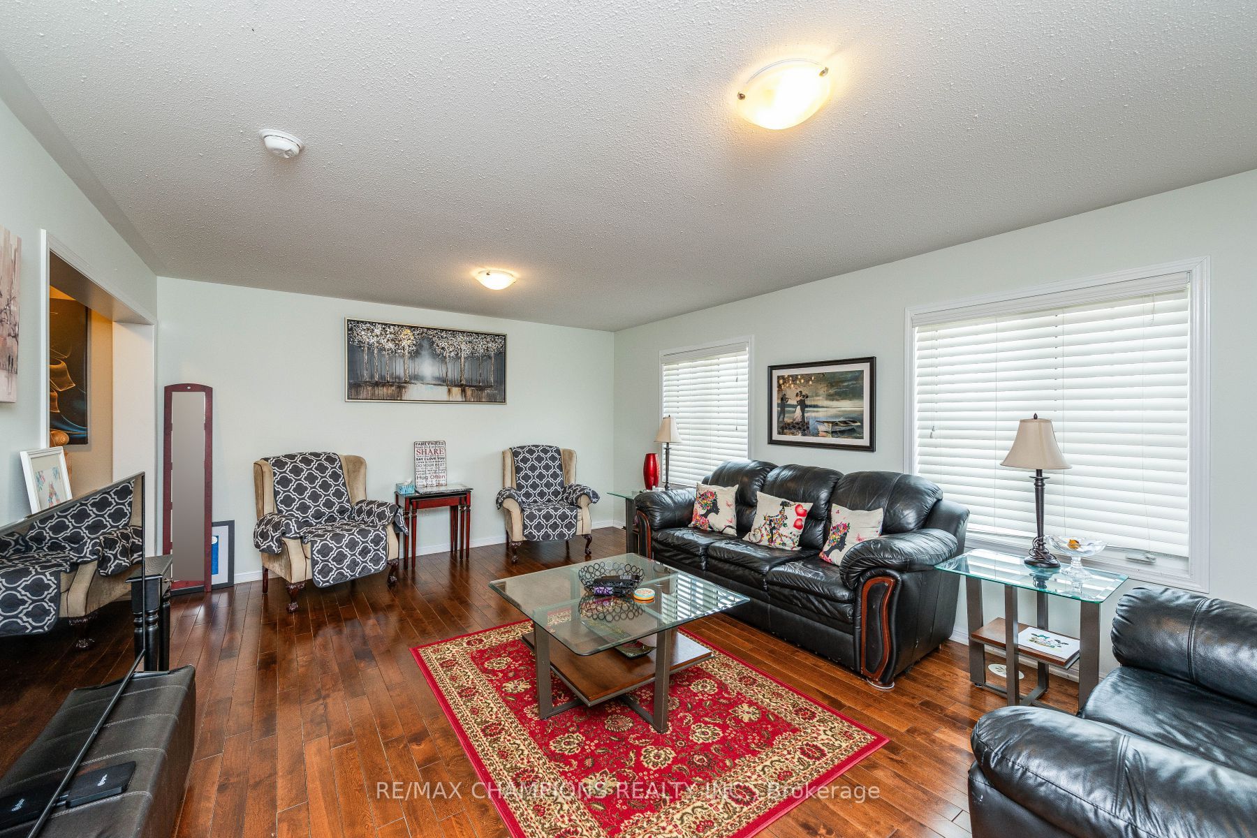 53 Ganton Hts