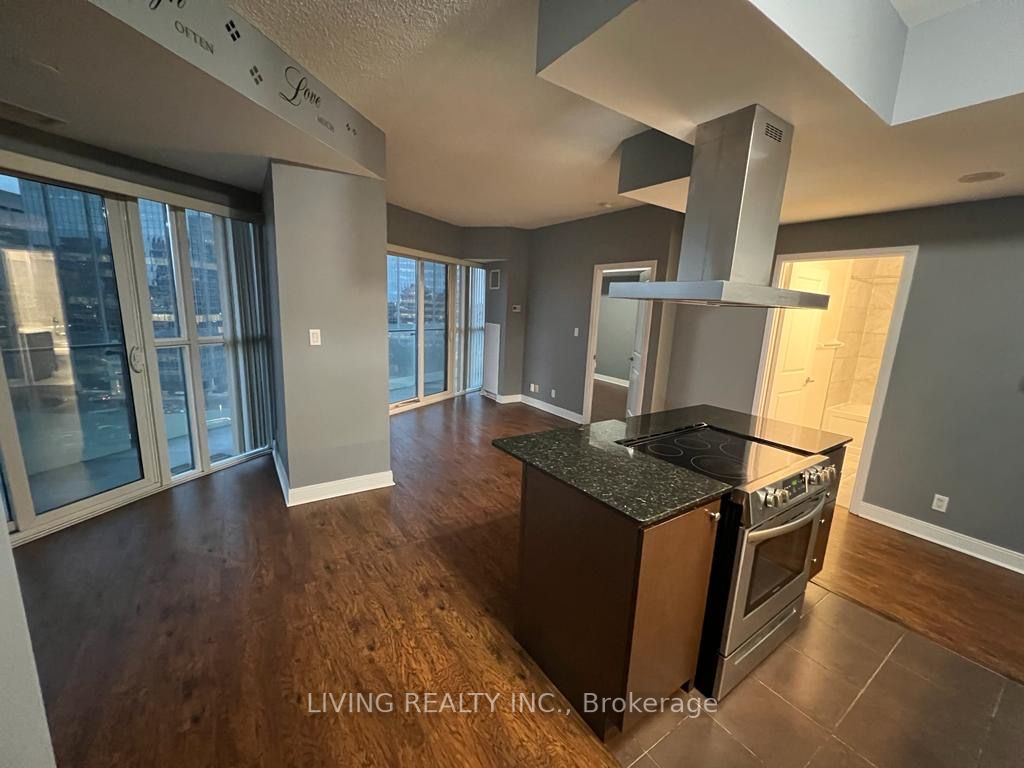 50 Absolute Ave, #1108