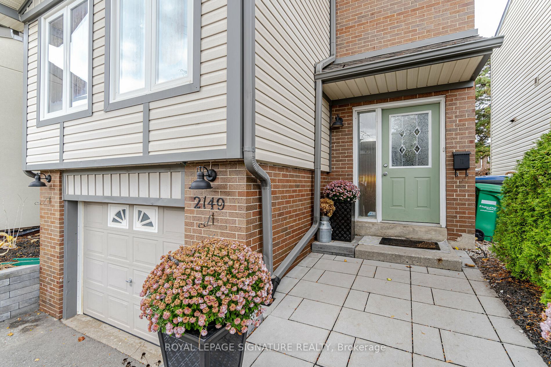 2149 Millway Gate