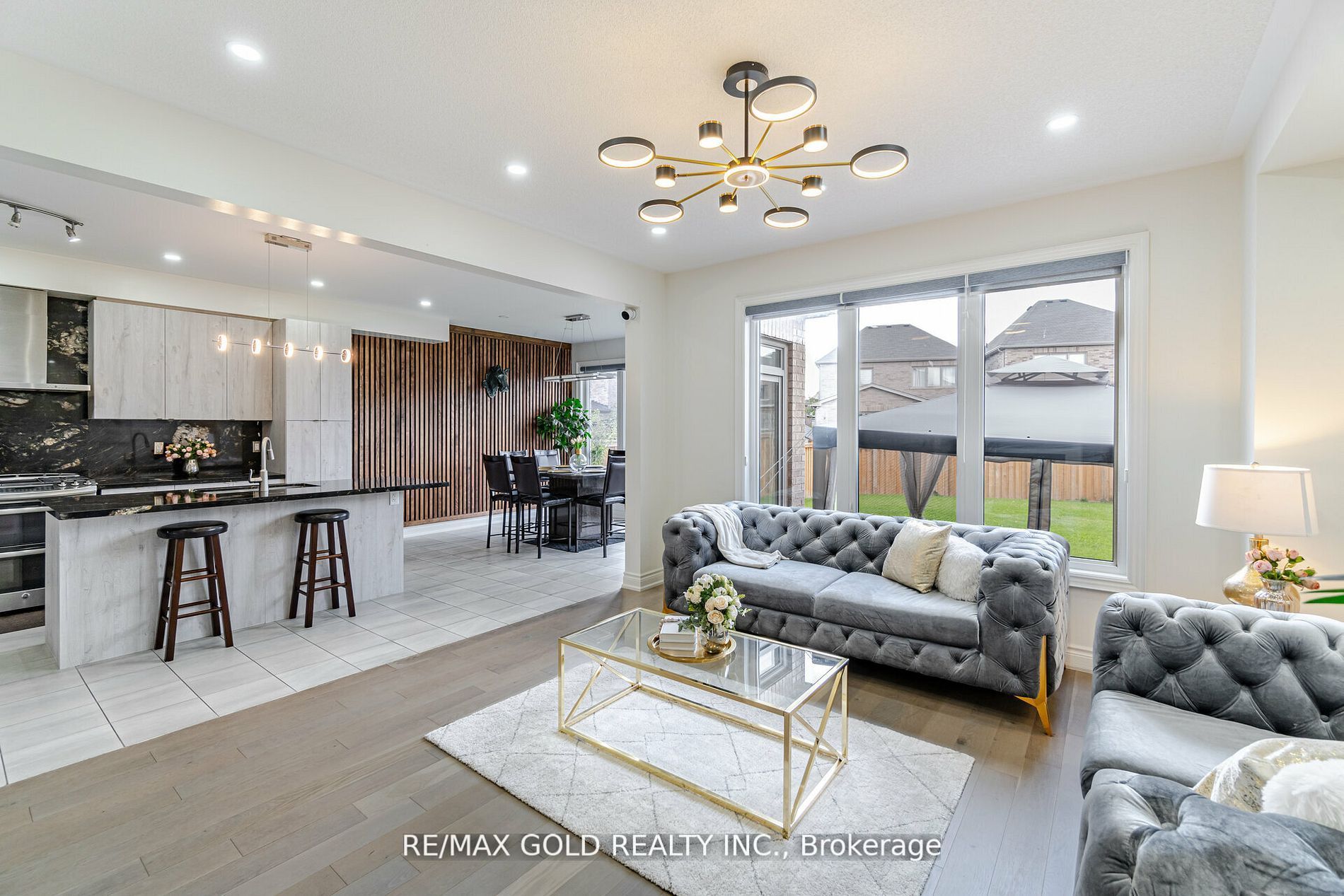 49 Dunley Cres