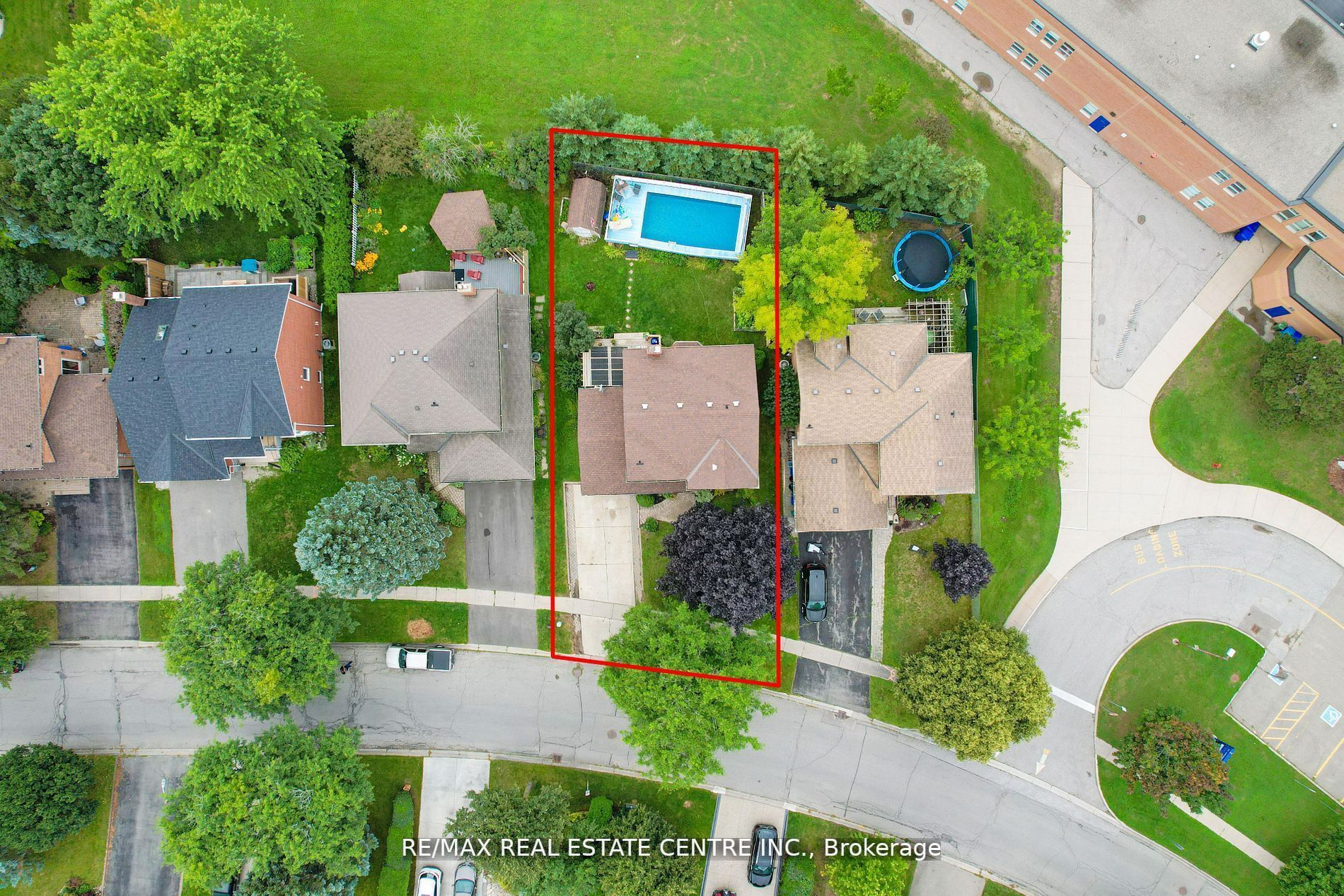 58 Meadow Drive