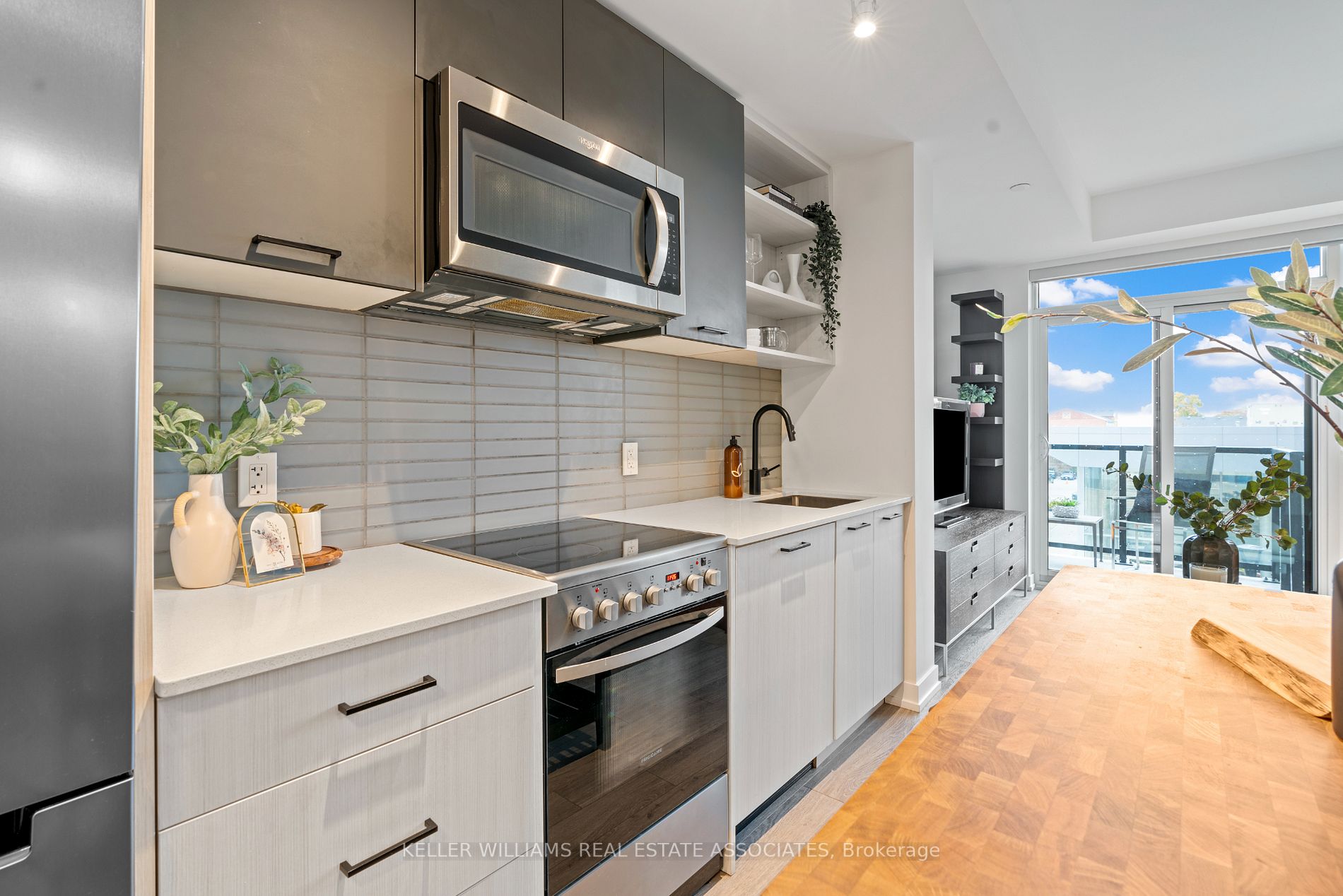 2300 St. Clair Ave W, #301