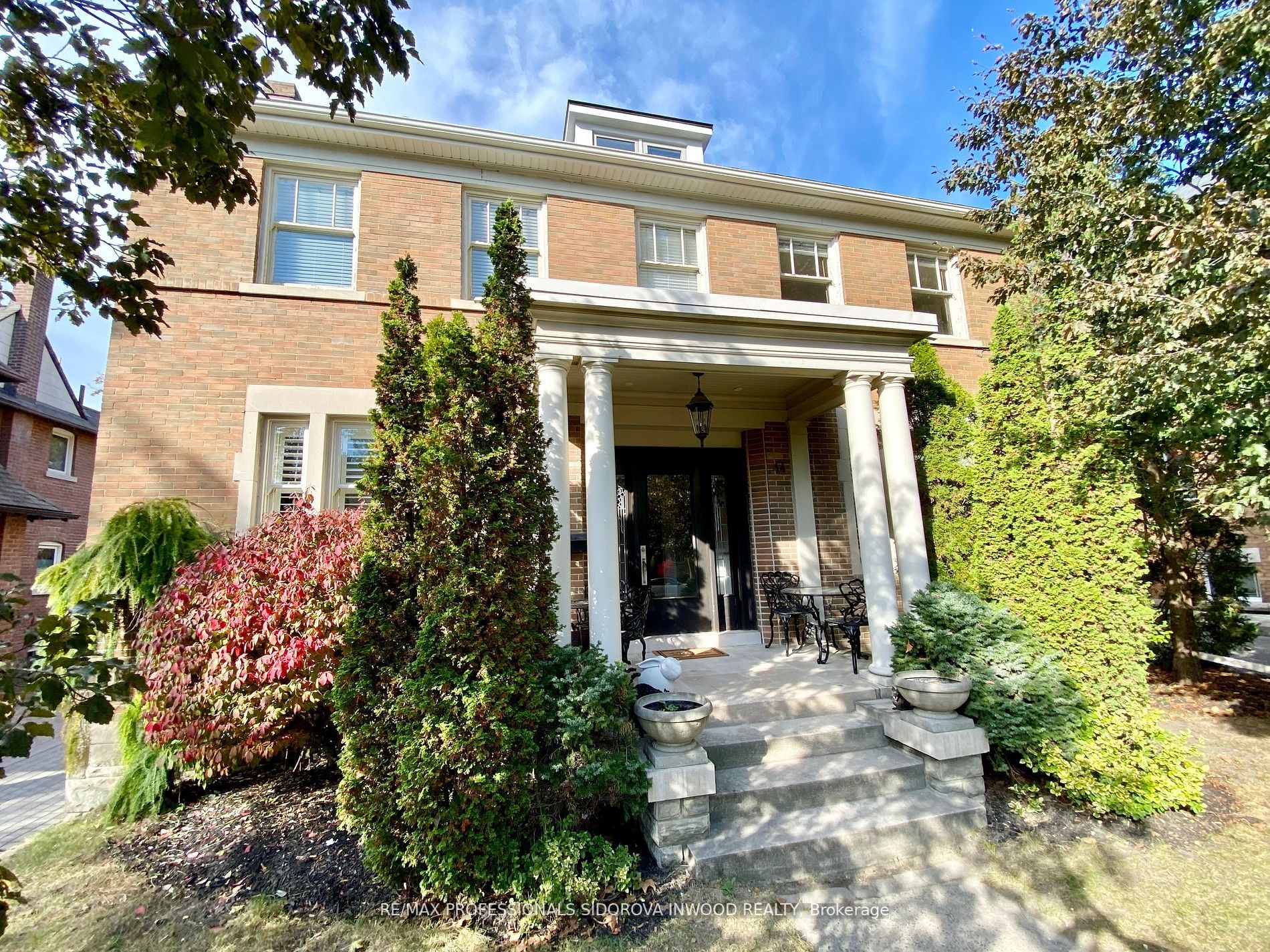 44 High Park Blvd