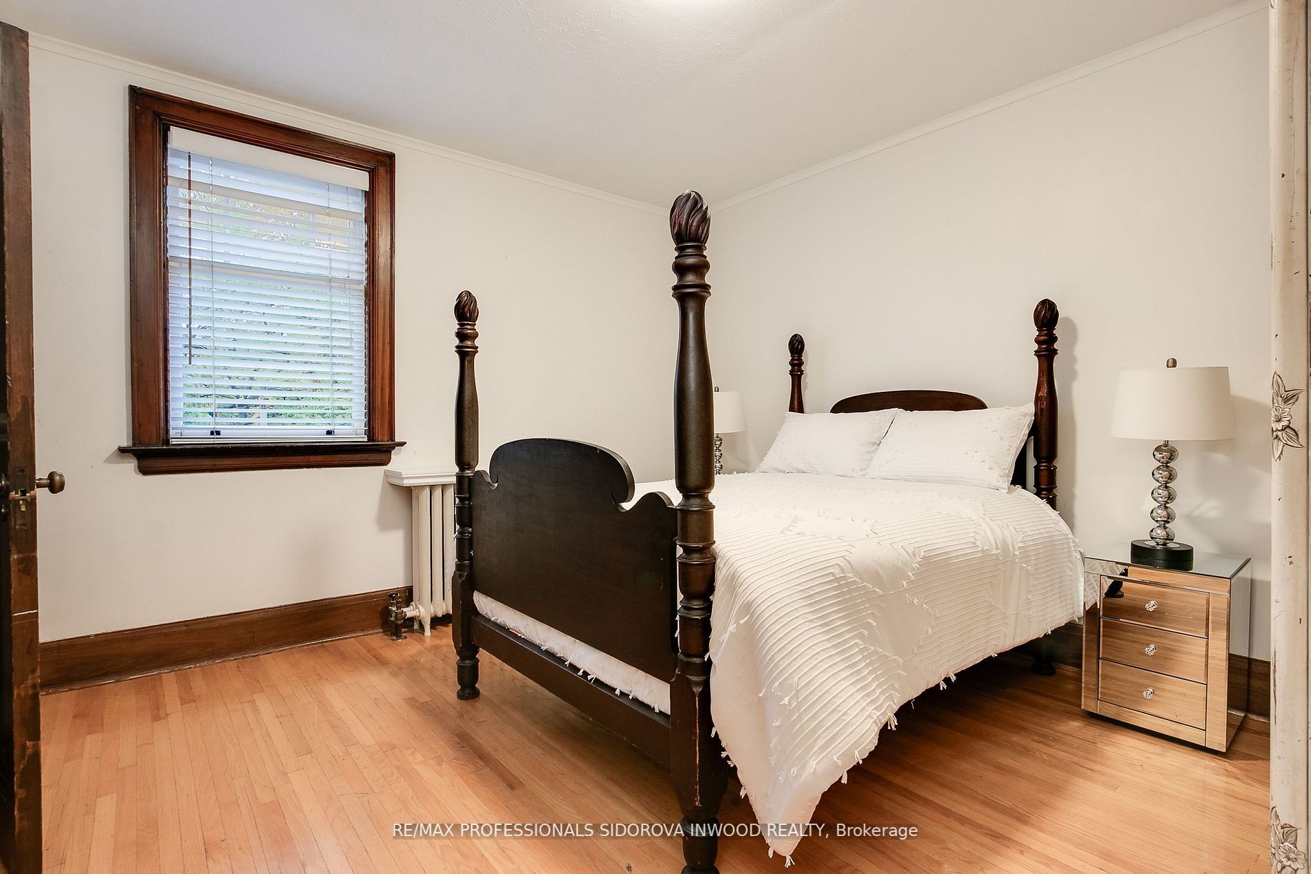 44 High Park Blvd