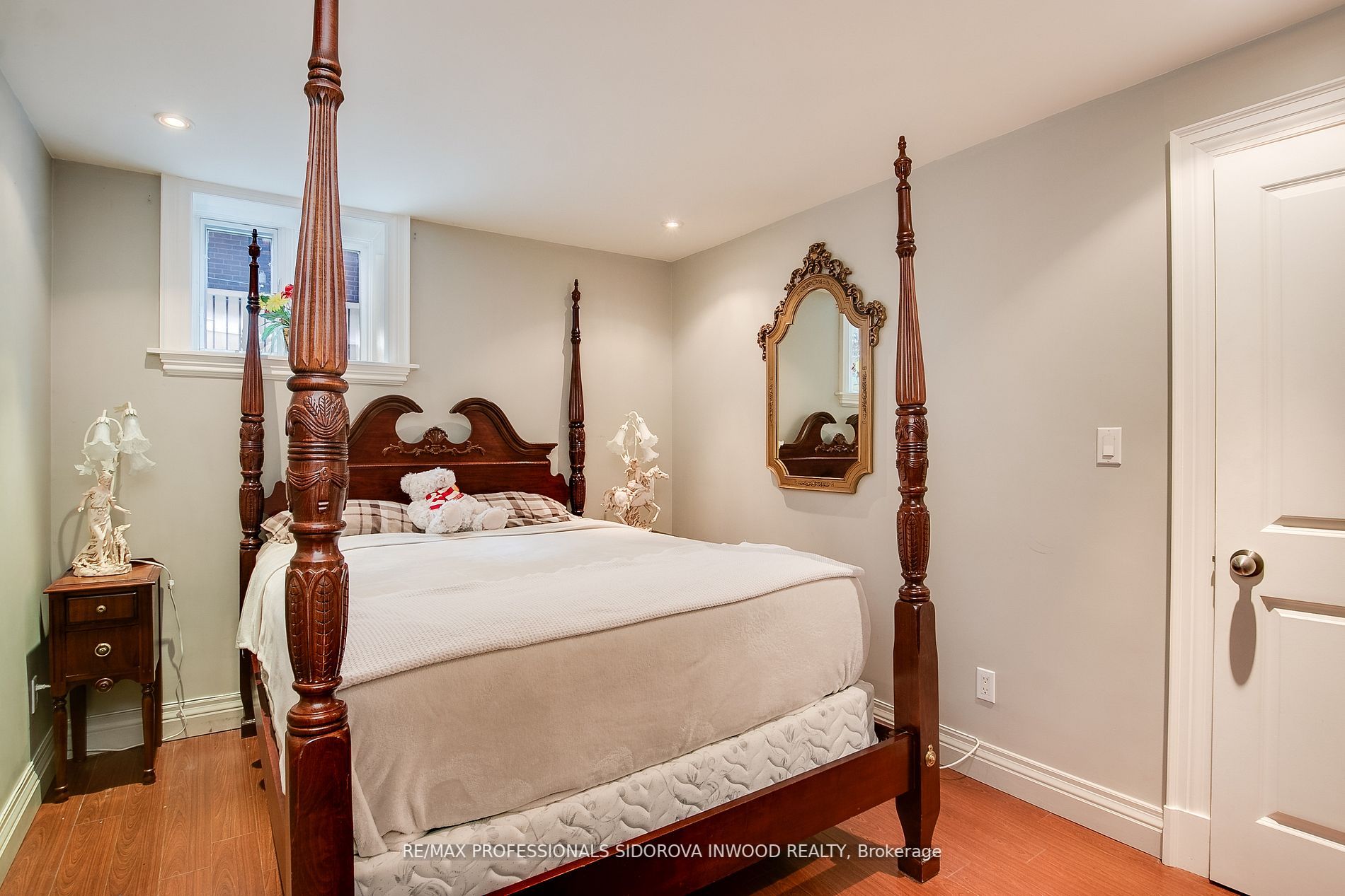 44 High Park Blvd