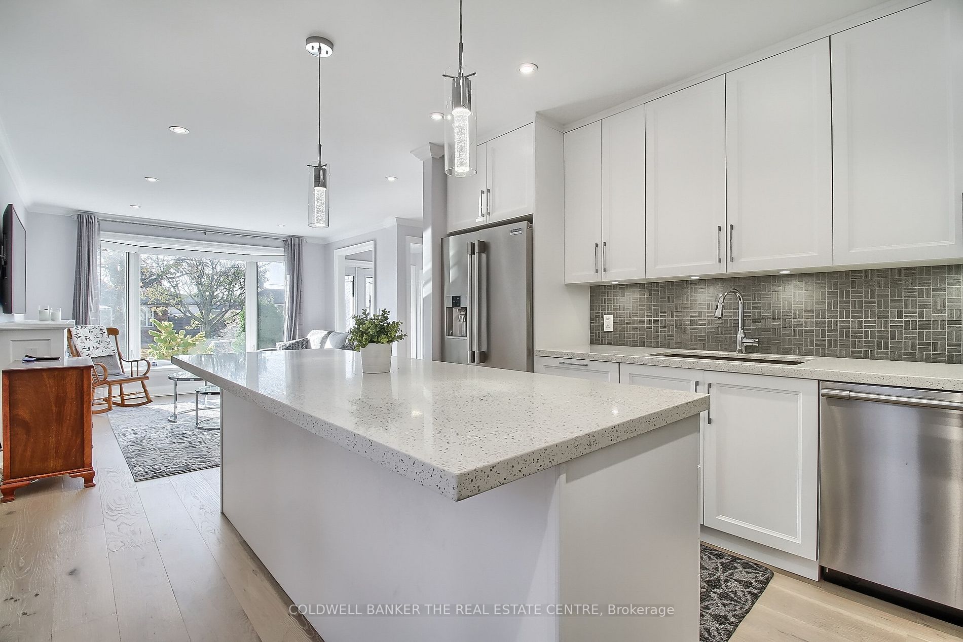 62 Mooreshead Dr