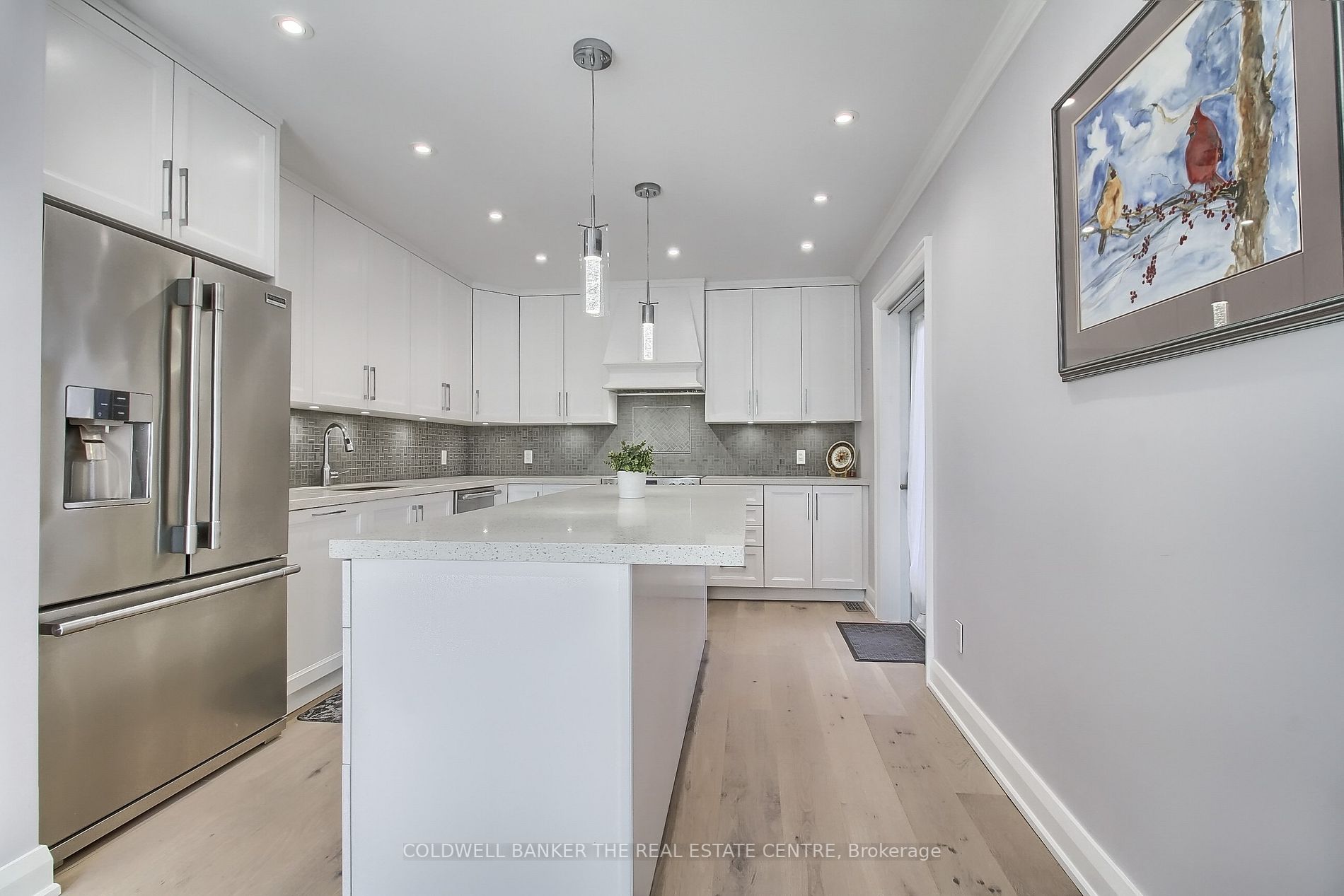 62 Mooreshead Dr