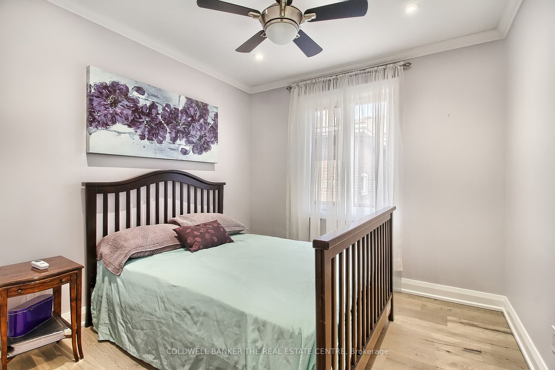 62 Mooreshead Dr
