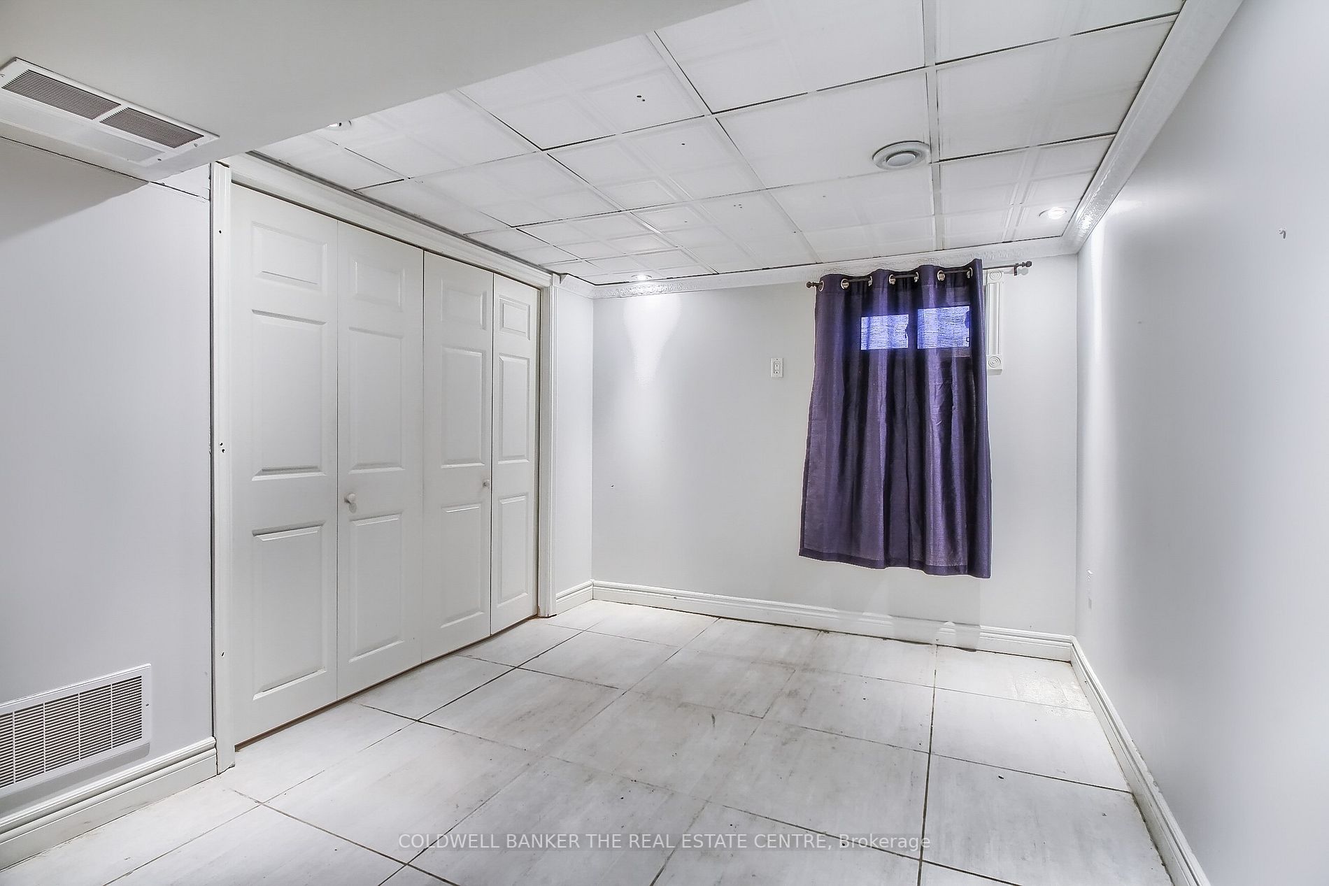 62 Mooreshead Dr
