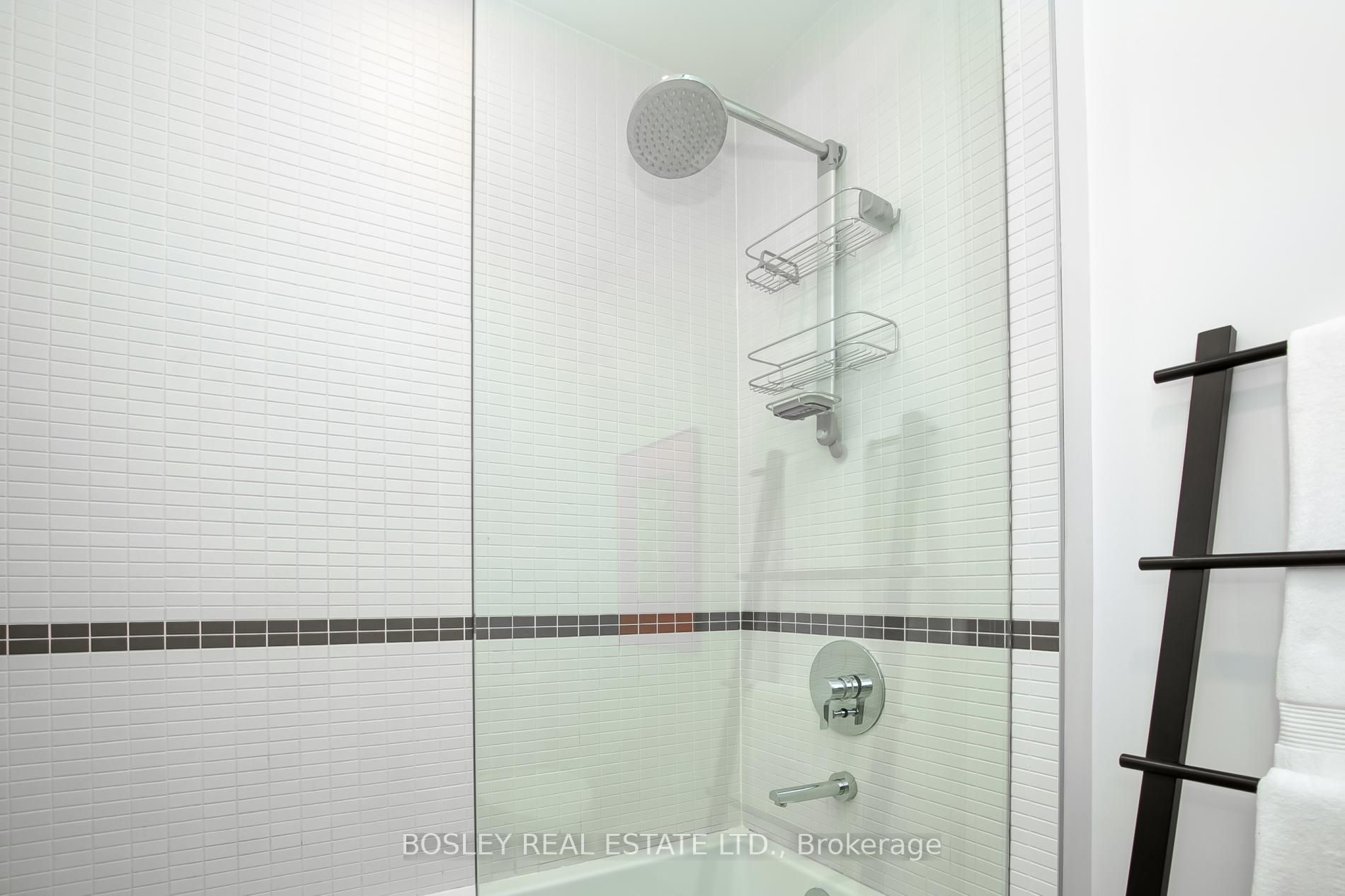 35 Wabash Ave, #108