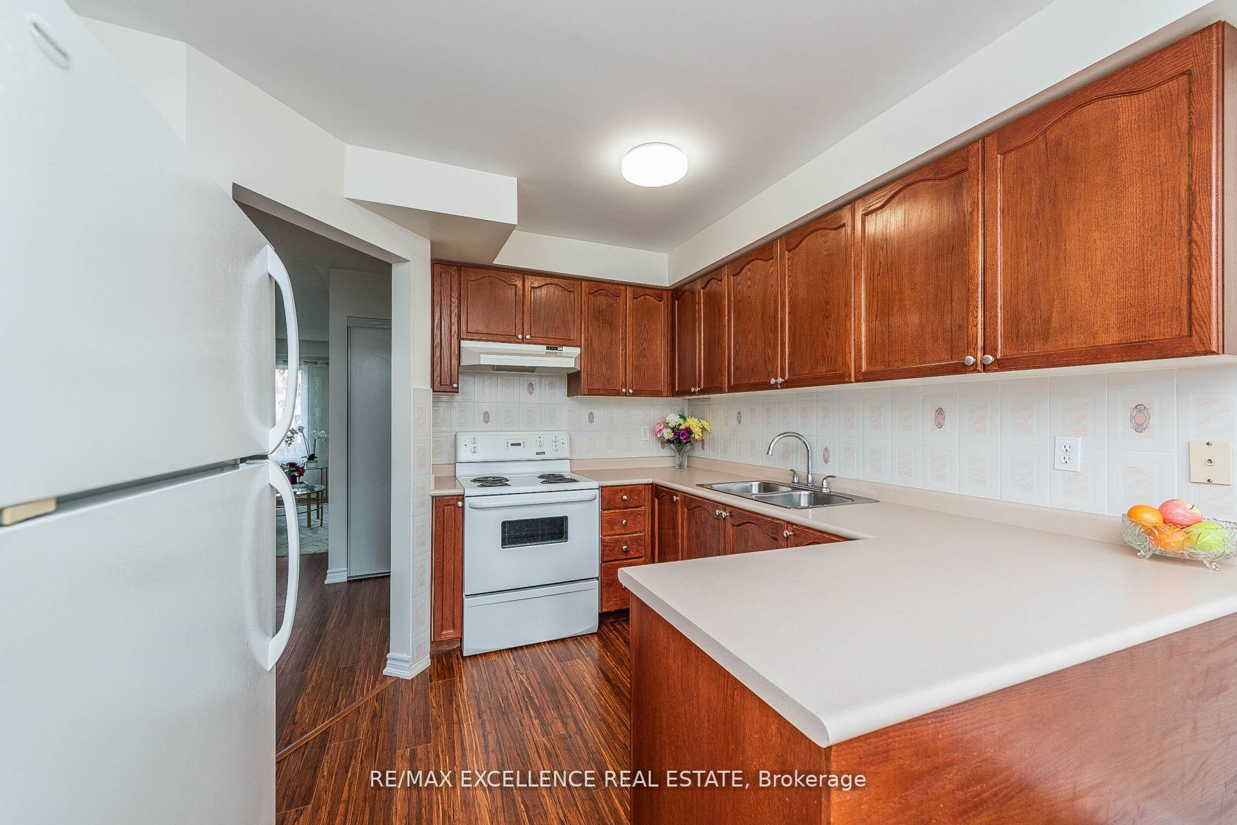 120 Railroad St, #29