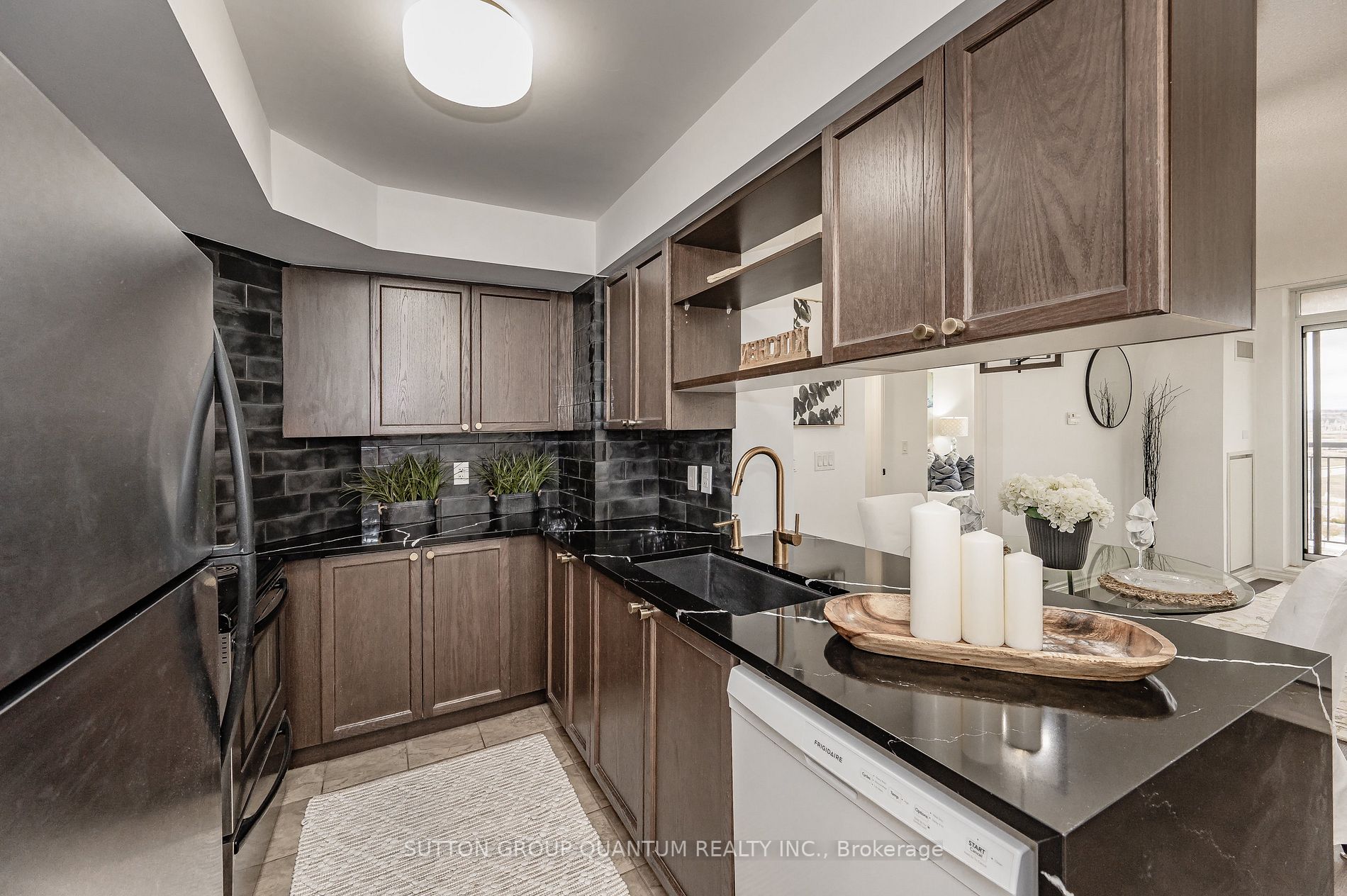 2379 Central Park Dr, #712