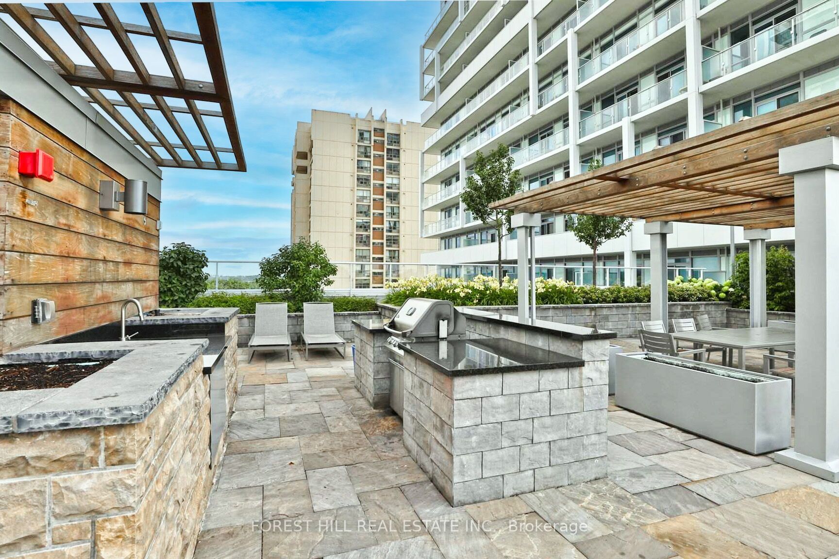 65 Speers Rd, #1003