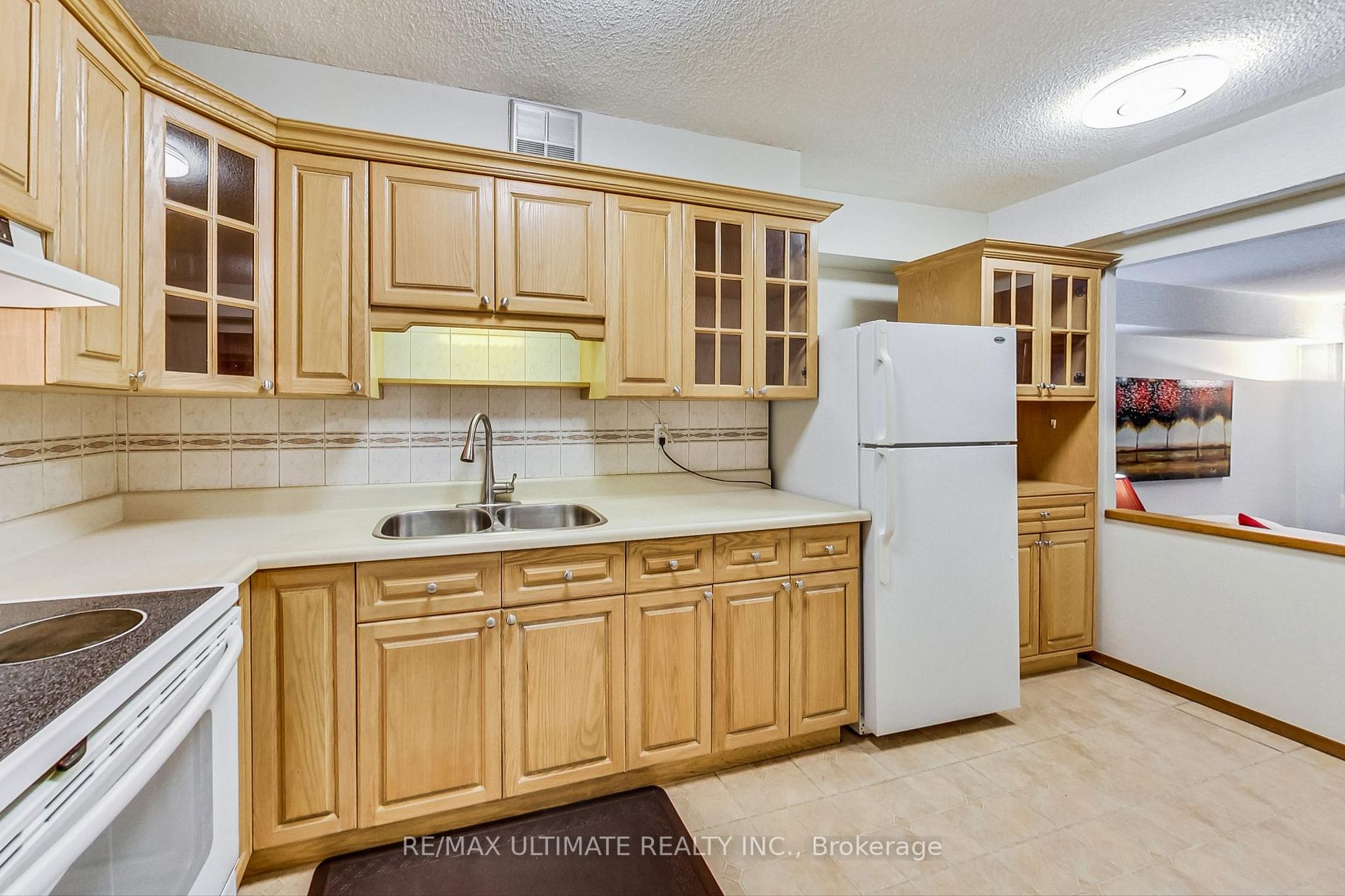 260 Scarlett Rd, #208