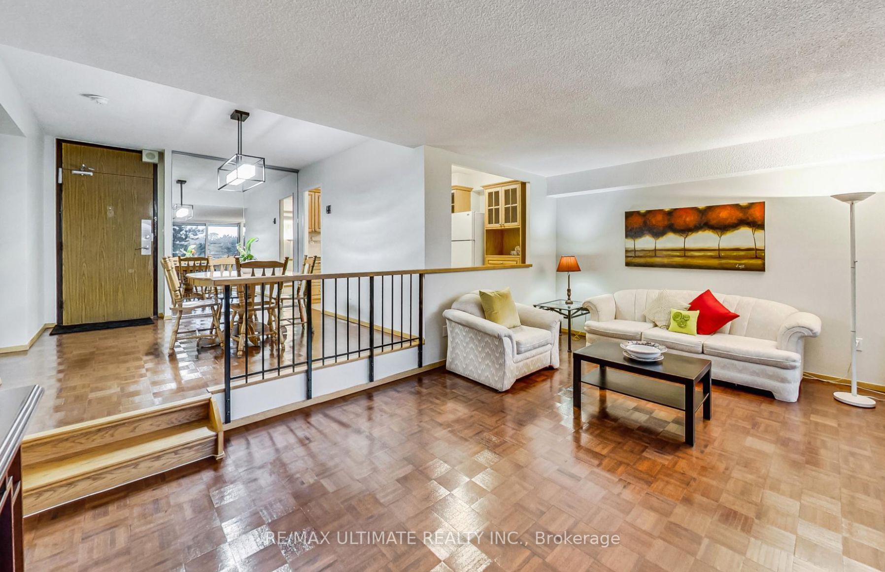 260 Scarlett Rd, #208
