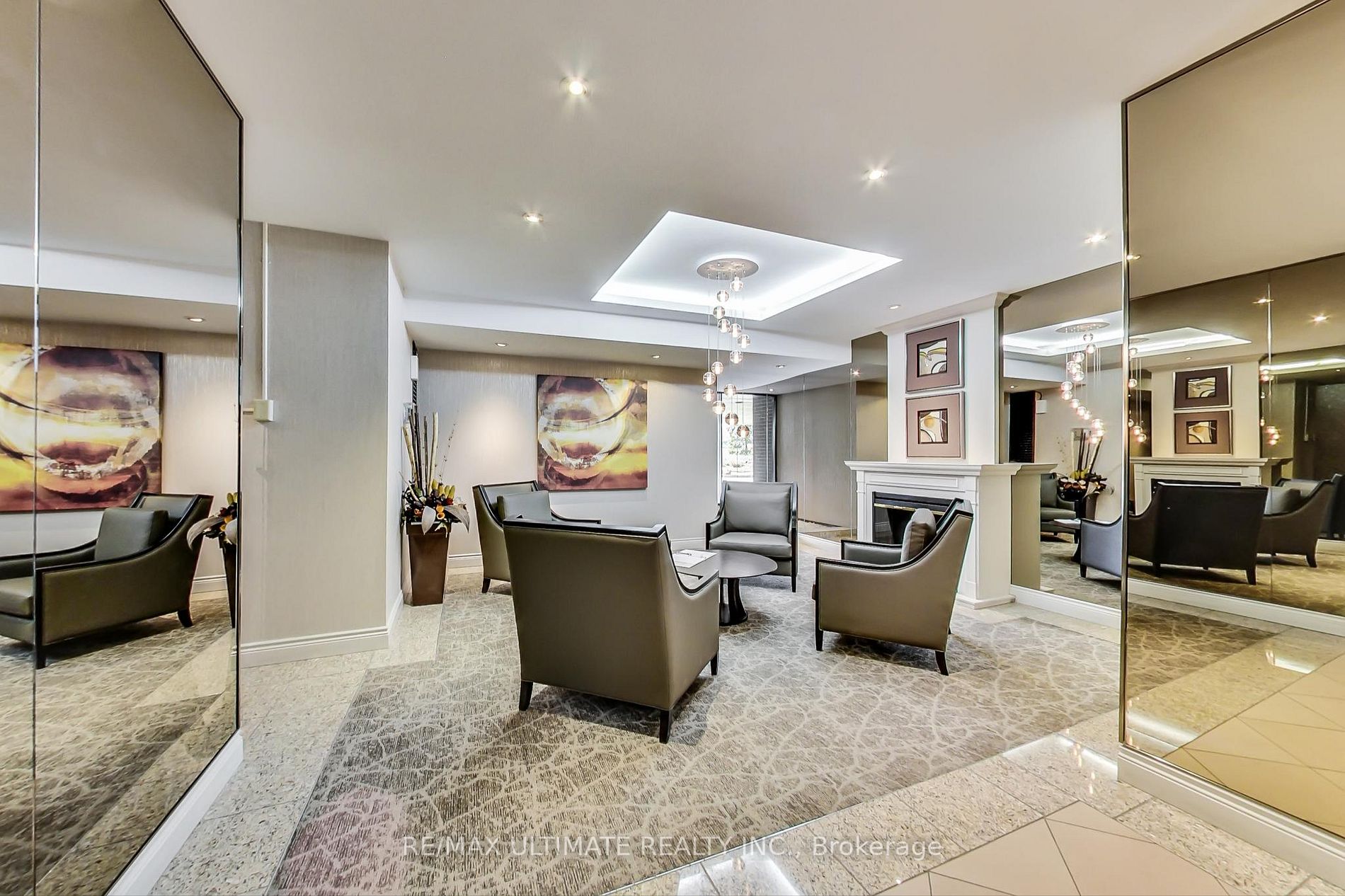 260 Scarlett Rd, #208