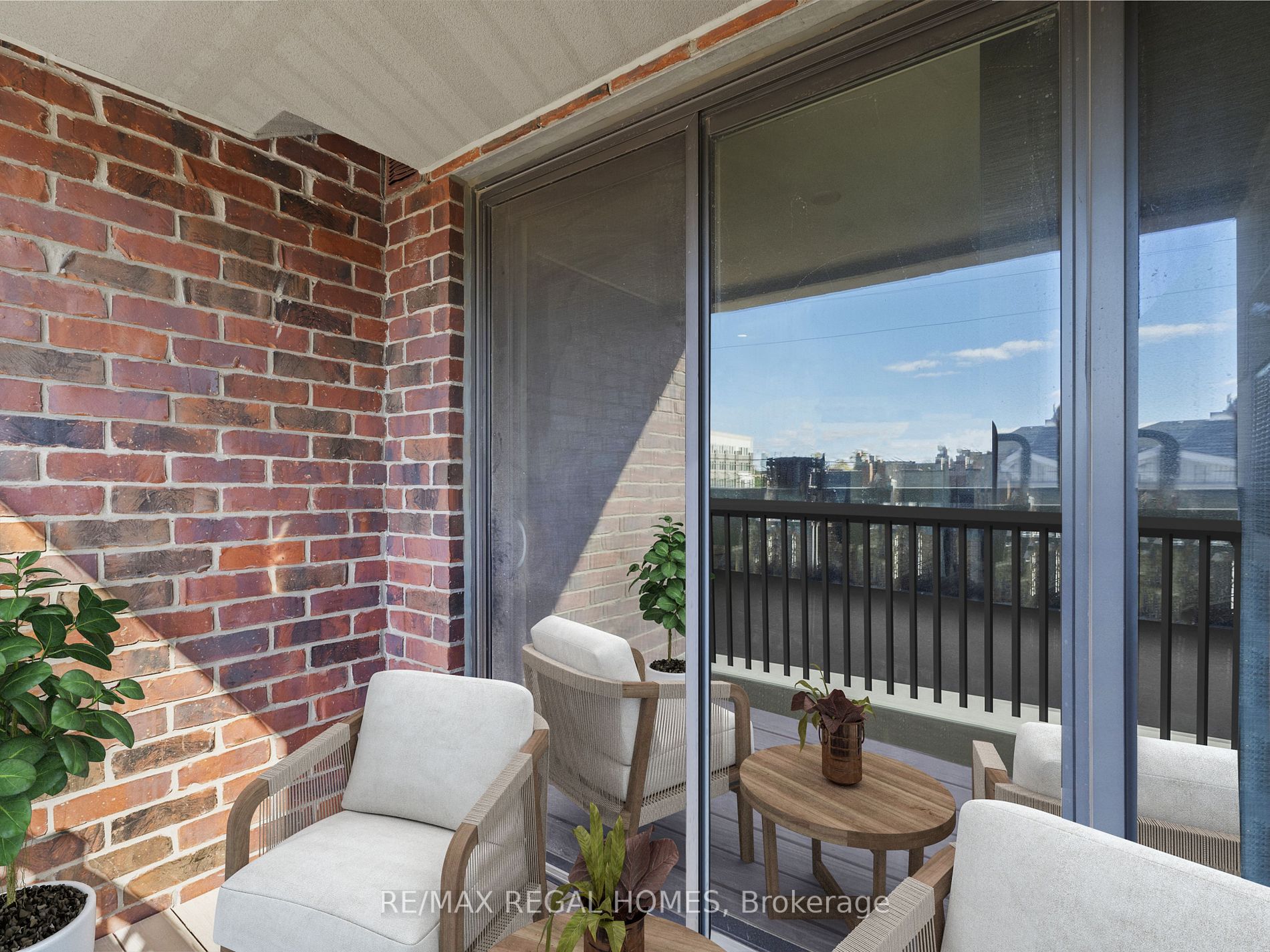 3563 Lake Shore Blvd W, #210