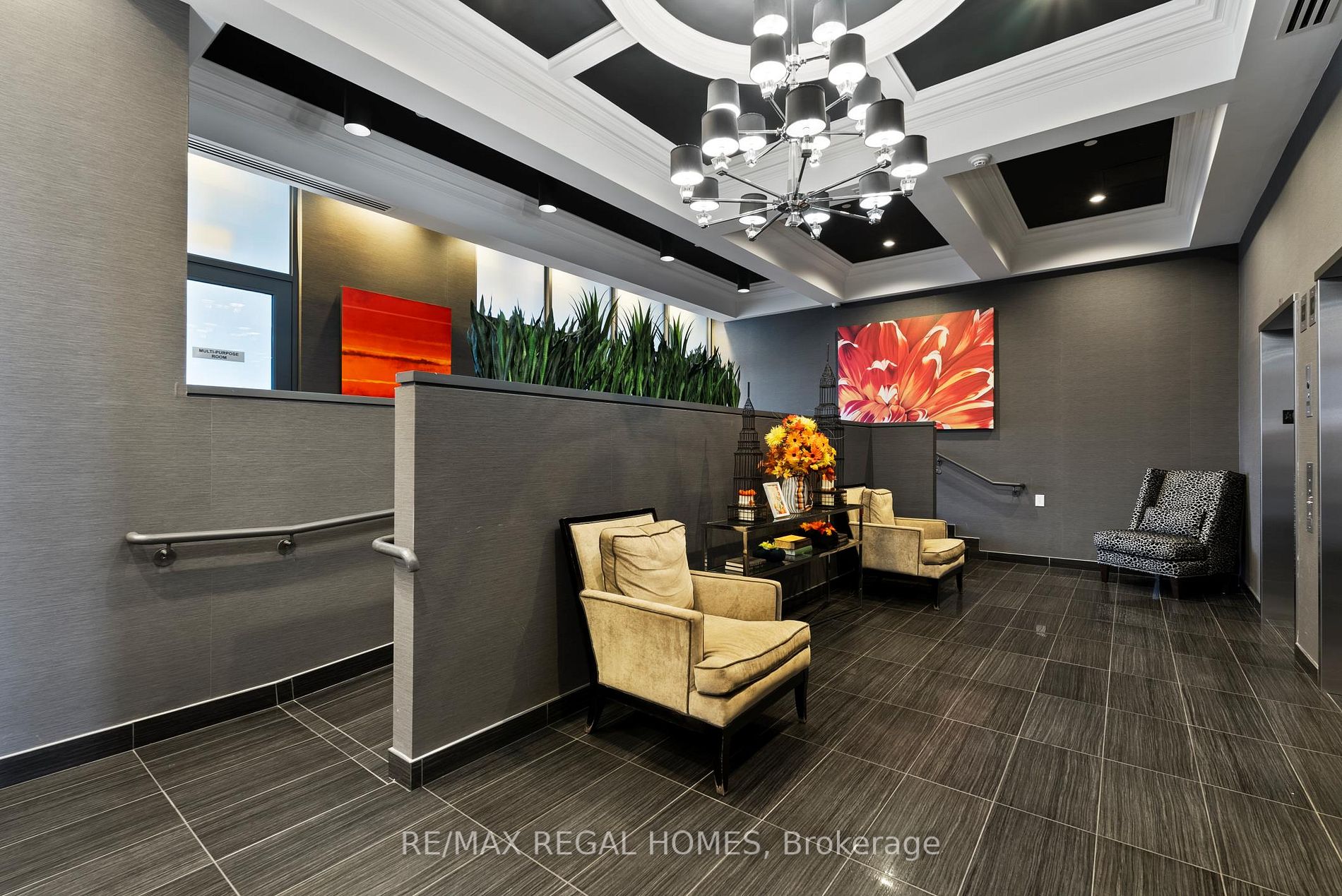 3563 Lake Shore Blvd W, #210