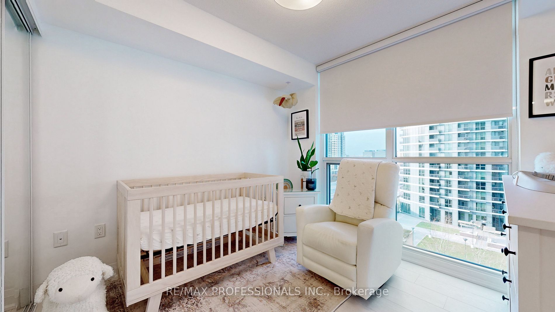 30 Gibbs Rd, #1105